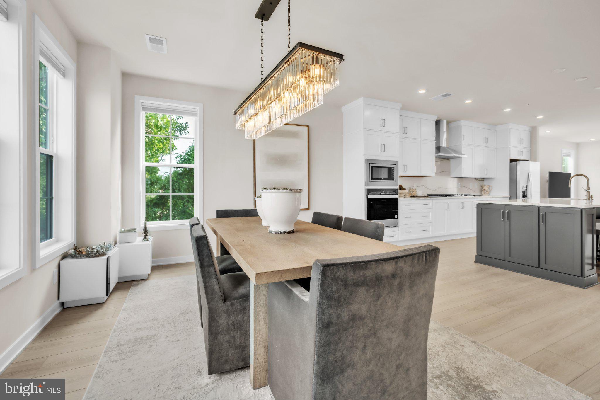 UNION PARK AT MCLEAN - Residential