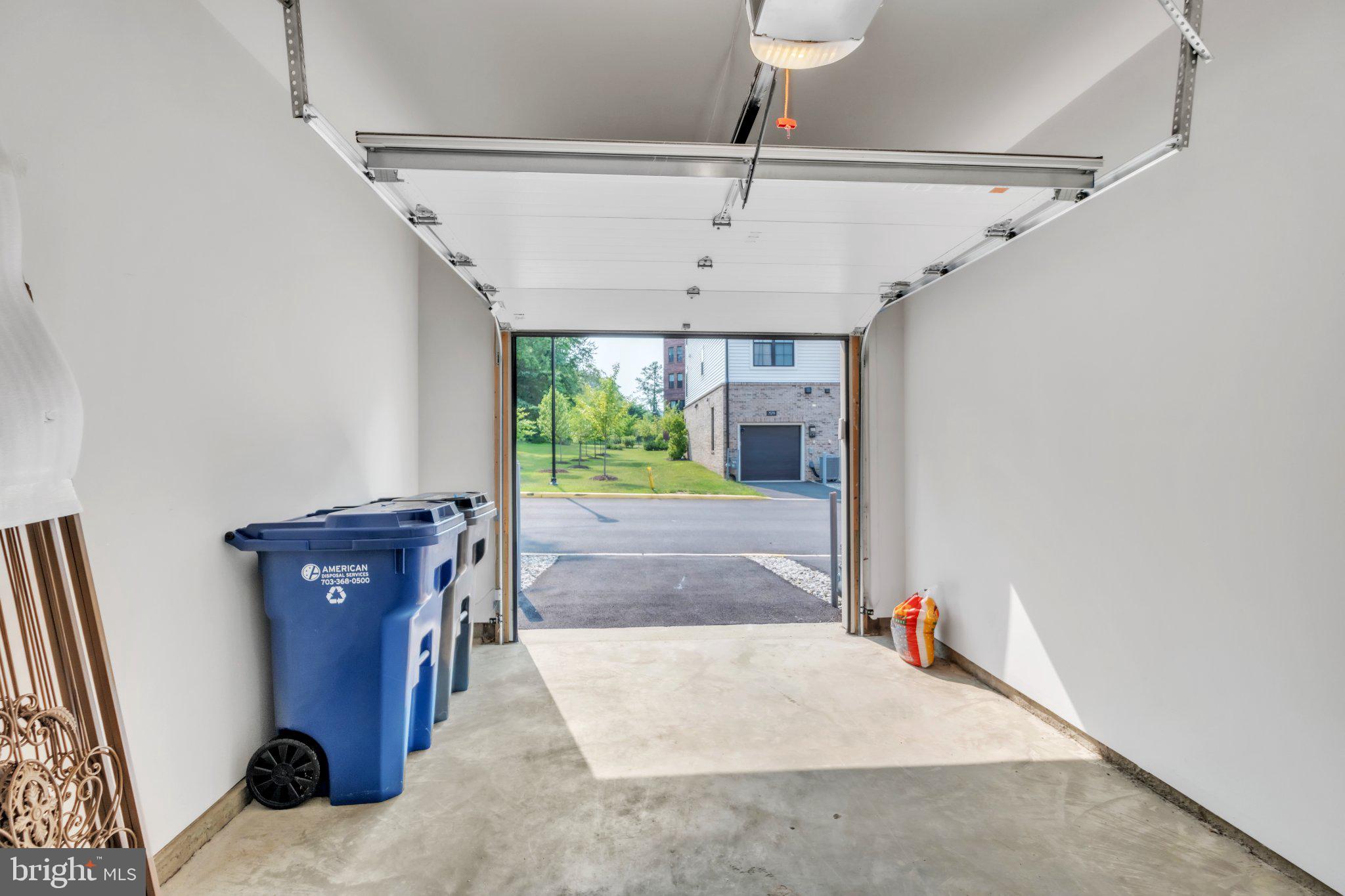 UNION PARK AT MCLEAN - Residential