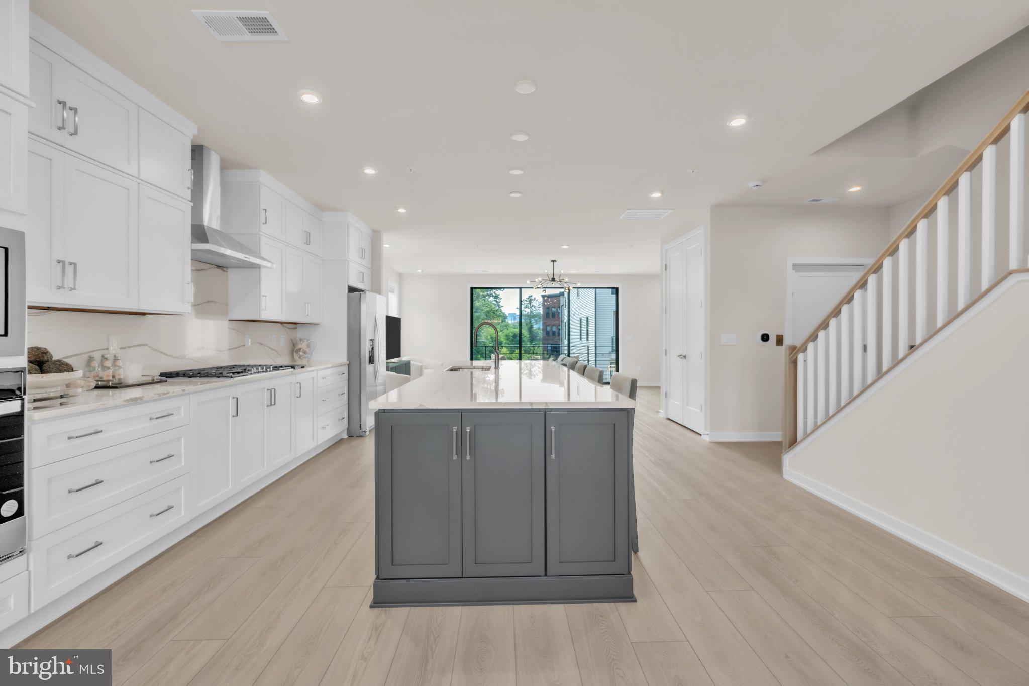 UNION PARK AT MCLEAN - Residential