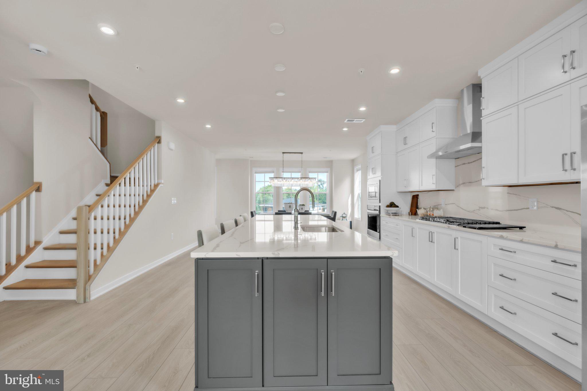 UNION PARK AT MCLEAN - Residential