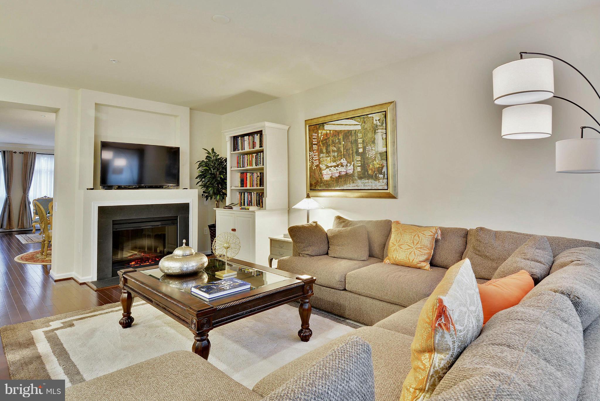 CROWN - Residential