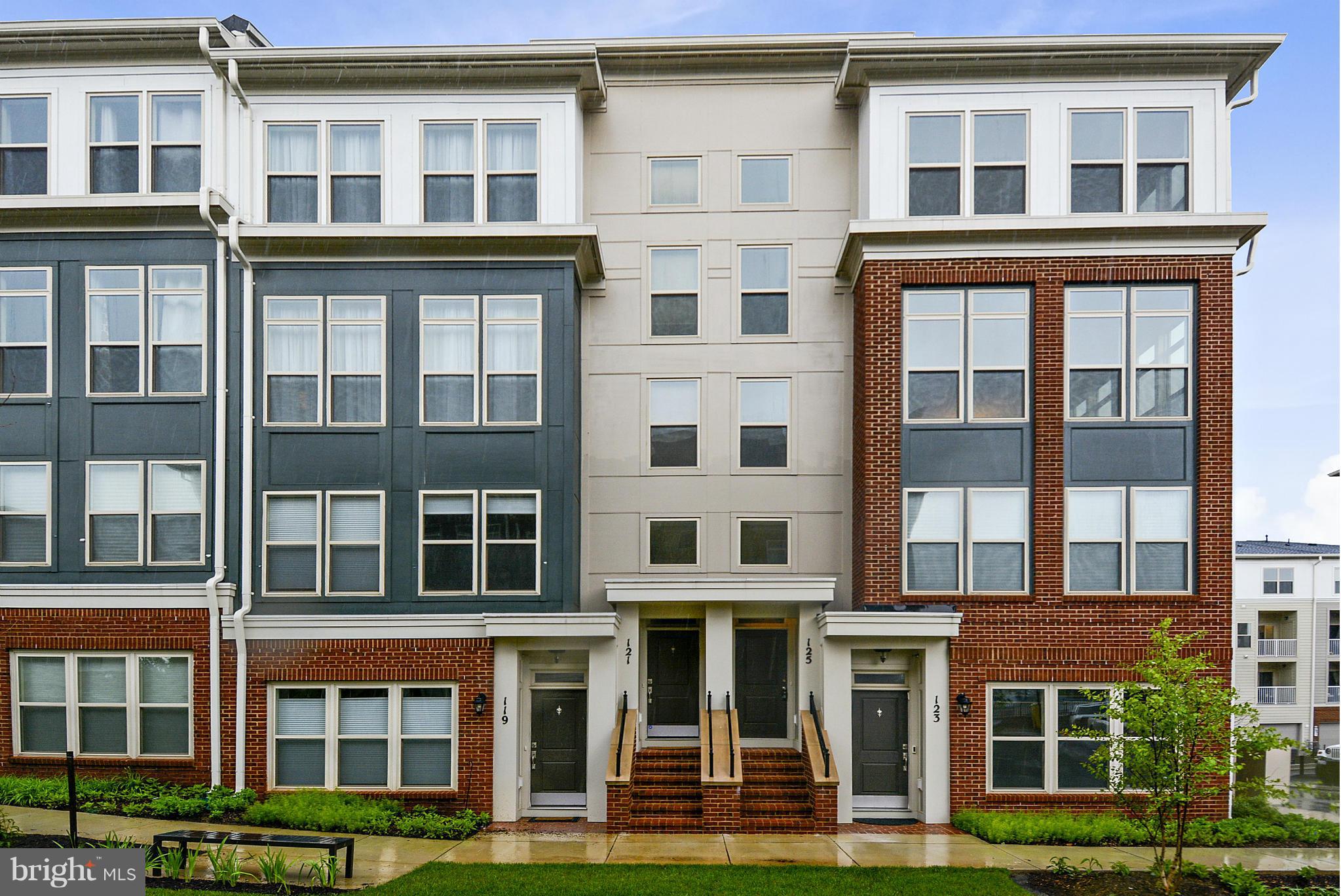 CROWN - Residential