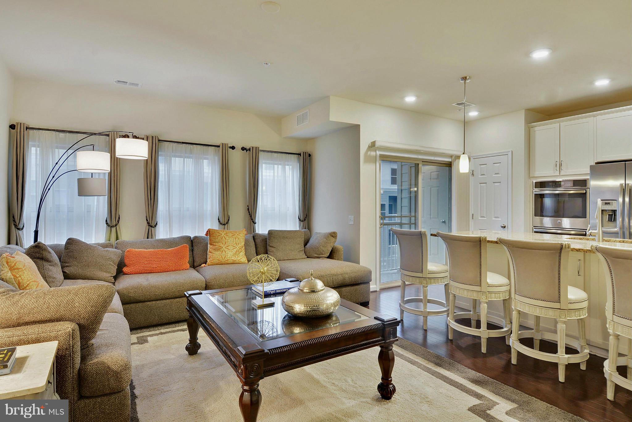 CROWN - Residential