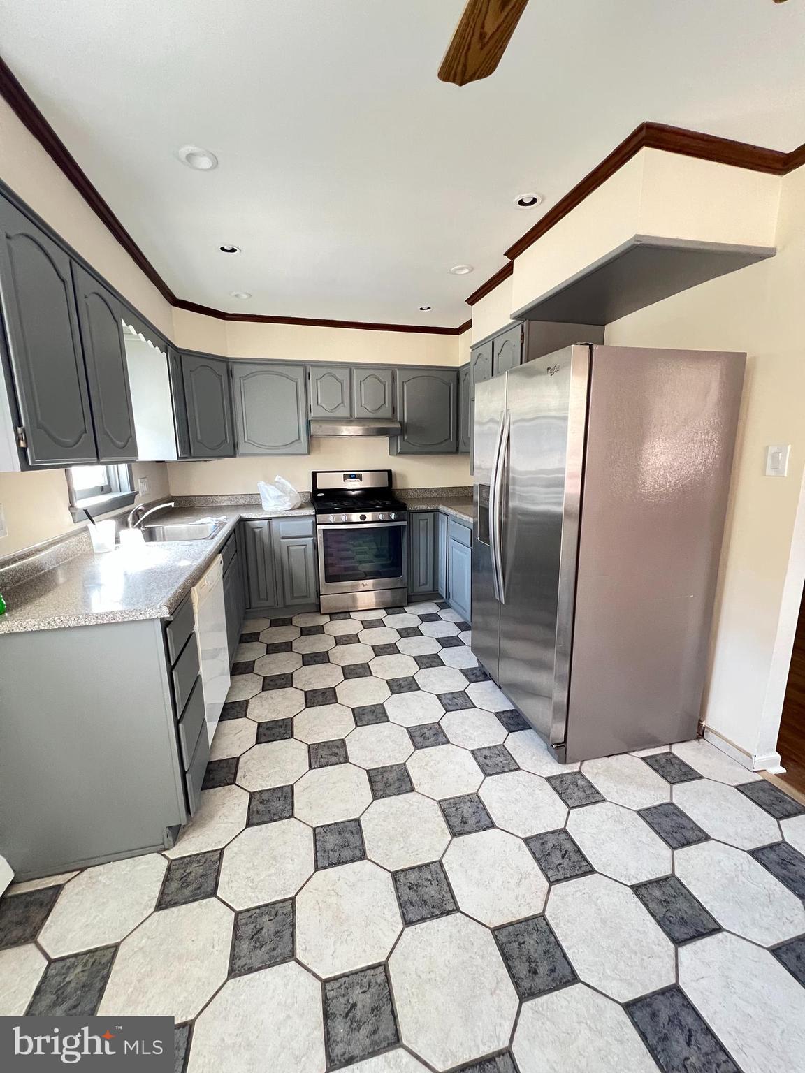 CASTOR GARDENS - Residential