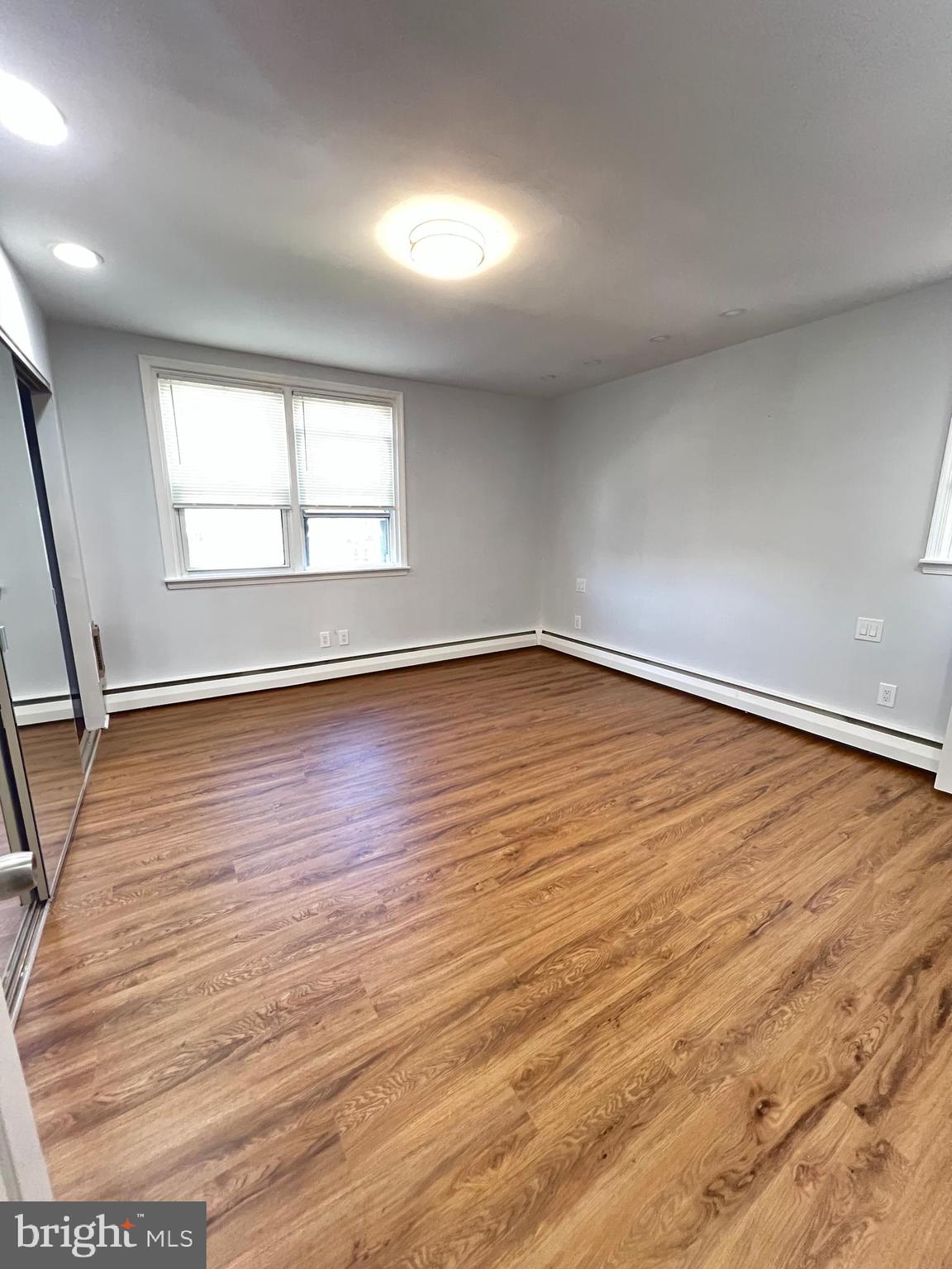 CASTOR GARDENS - Residential
