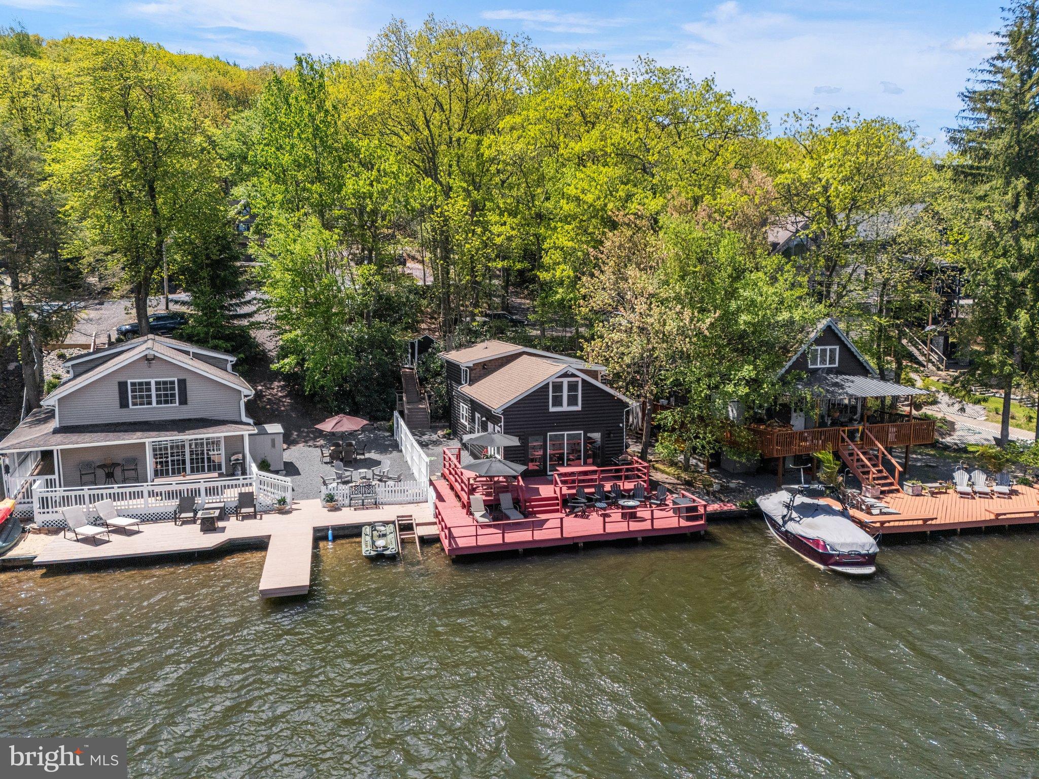 LAKE HARMONY - Residential
