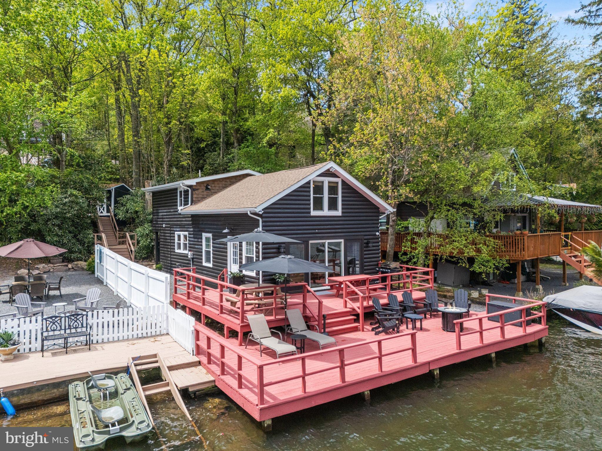 LAKE HARMONY - Residential