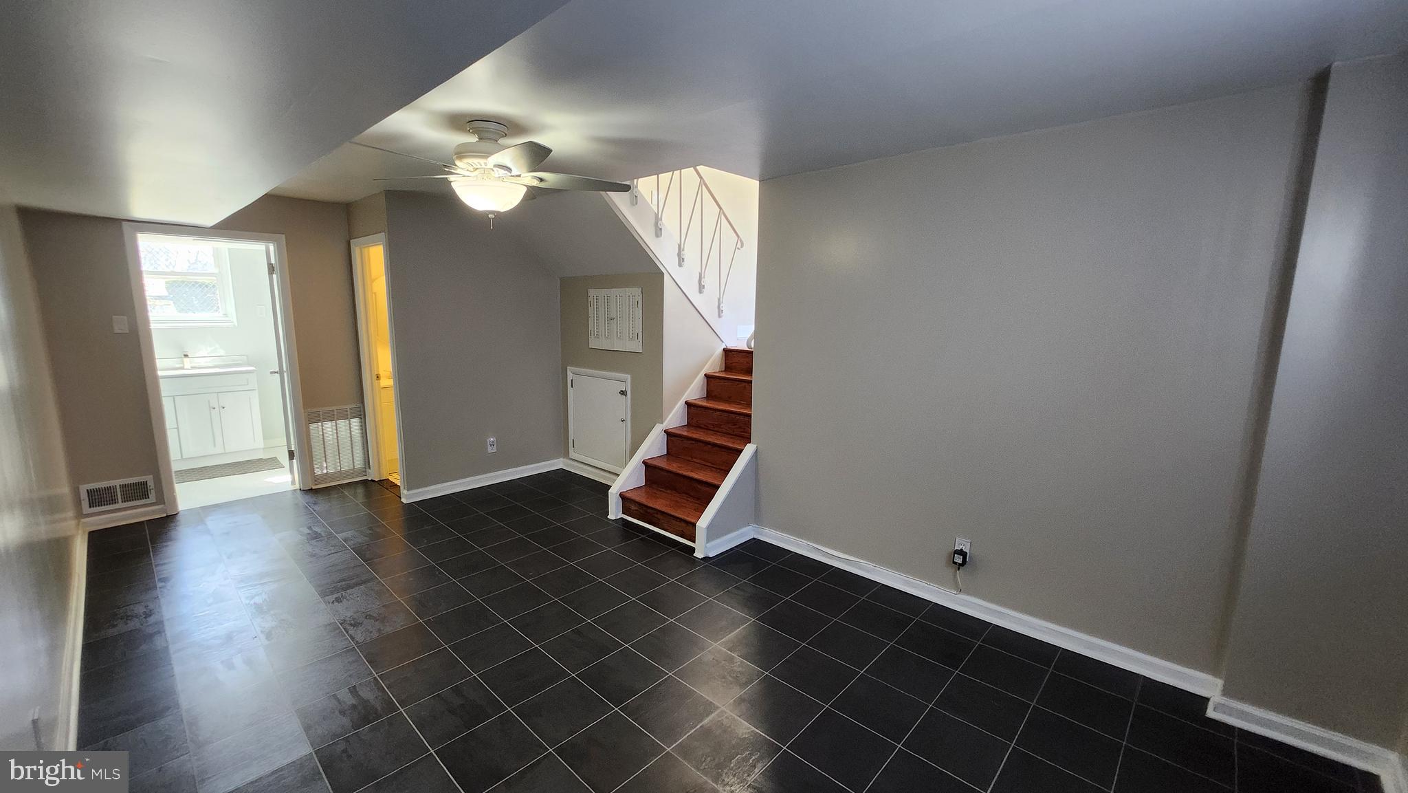 PINE VALLEY - Residential