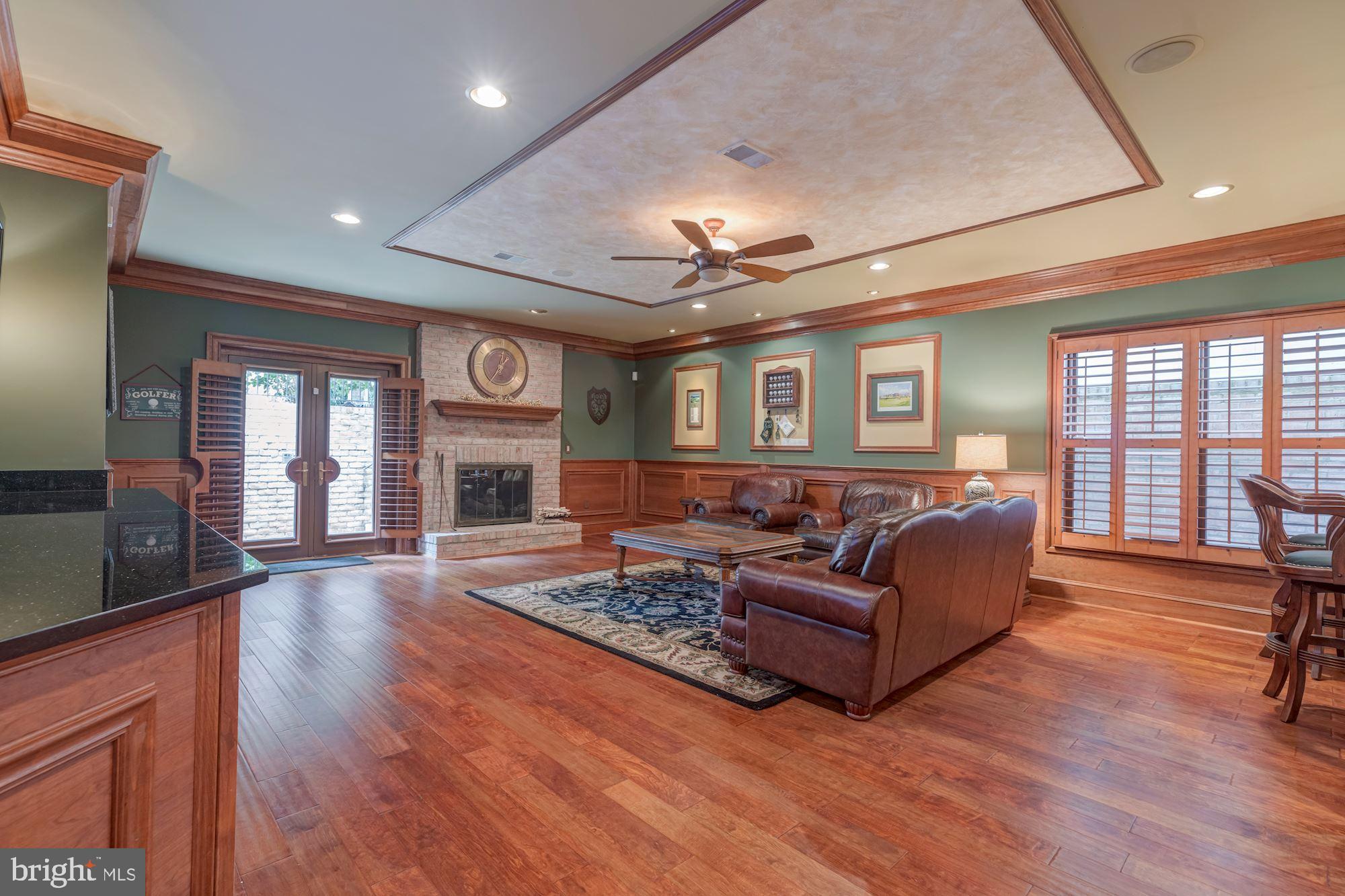 SENECA HIGHLANDS - Residential