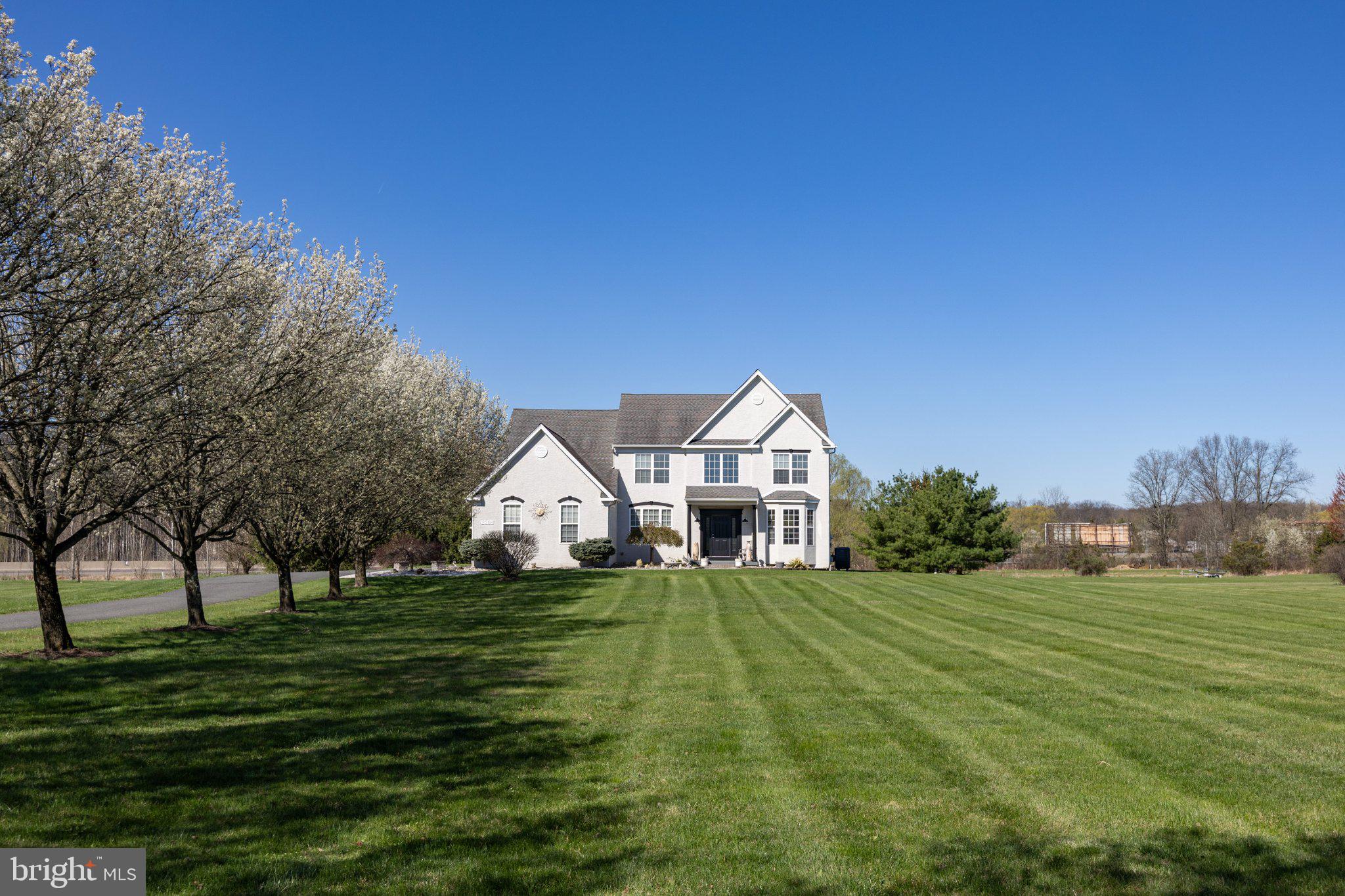 WALNUT SHADE FARM - Residential