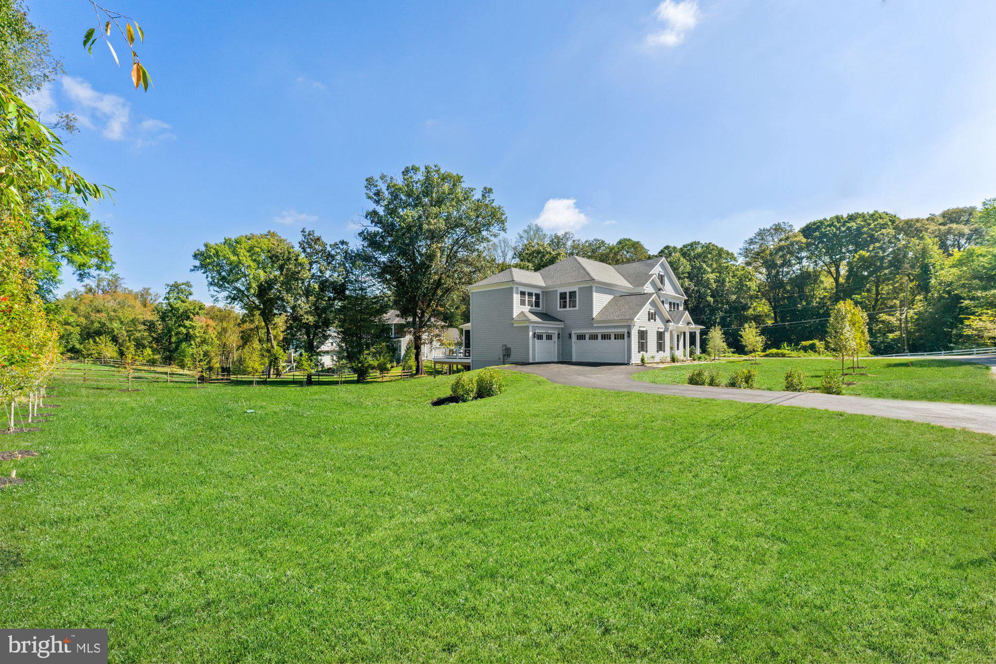 FAIRFAX FARMS - Residential