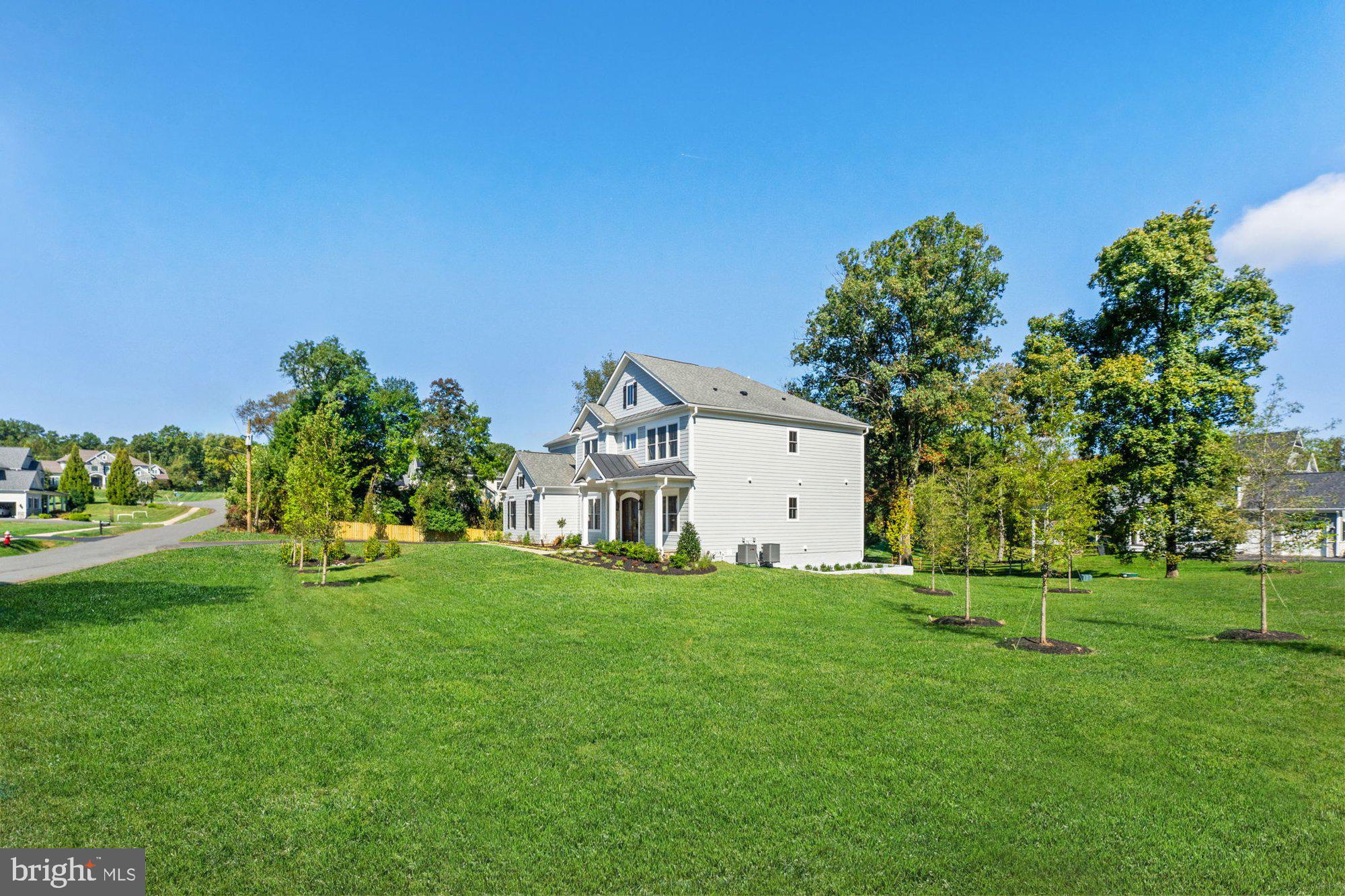 FAIRFAX FARMS - Residential