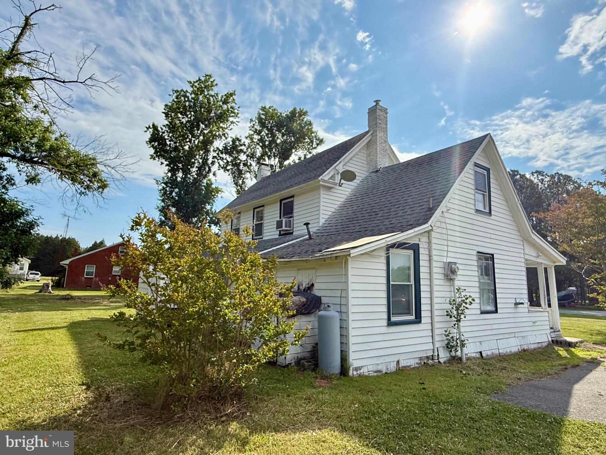HILLS POINT - Residential