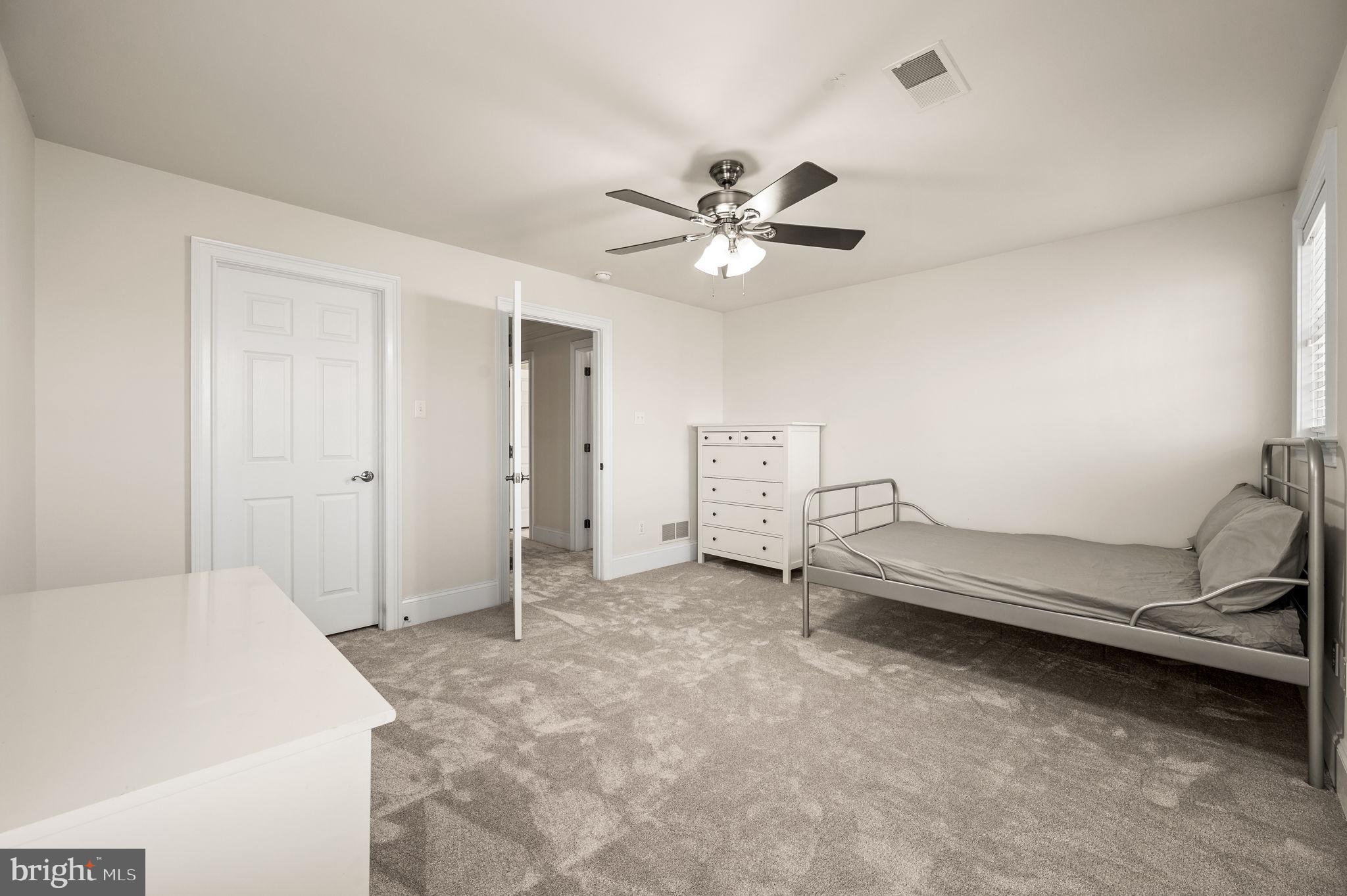 FIELDBROOKE - Residential