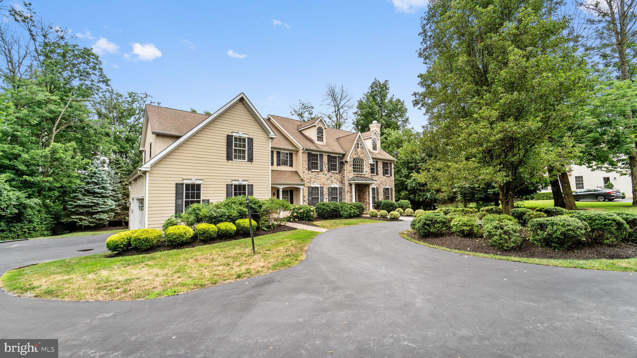 FIELDBROOKE - Residential