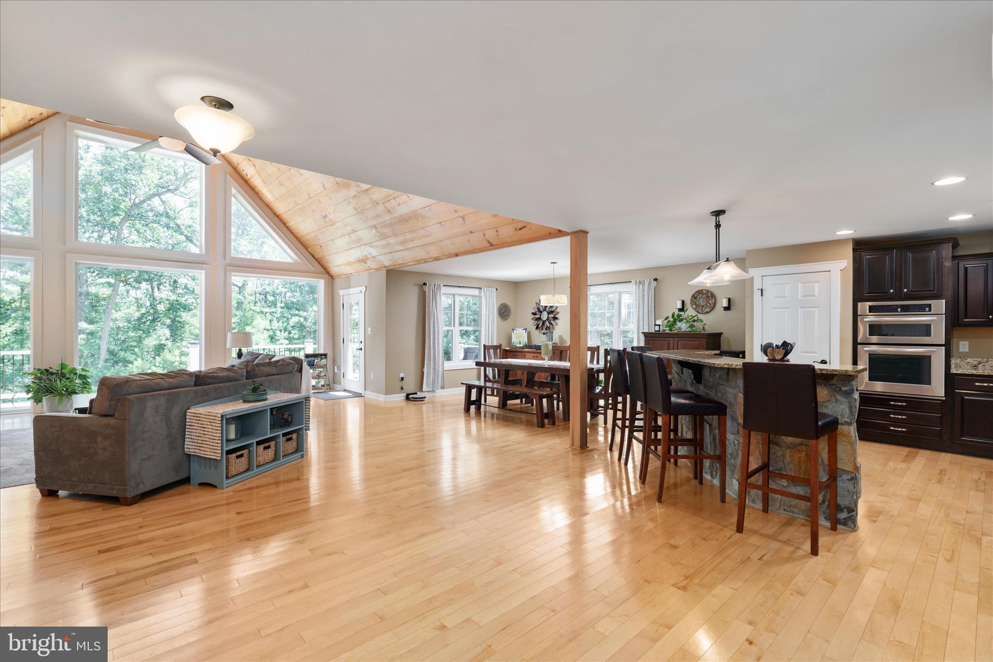 CREEK SIDE WOODS - Residential