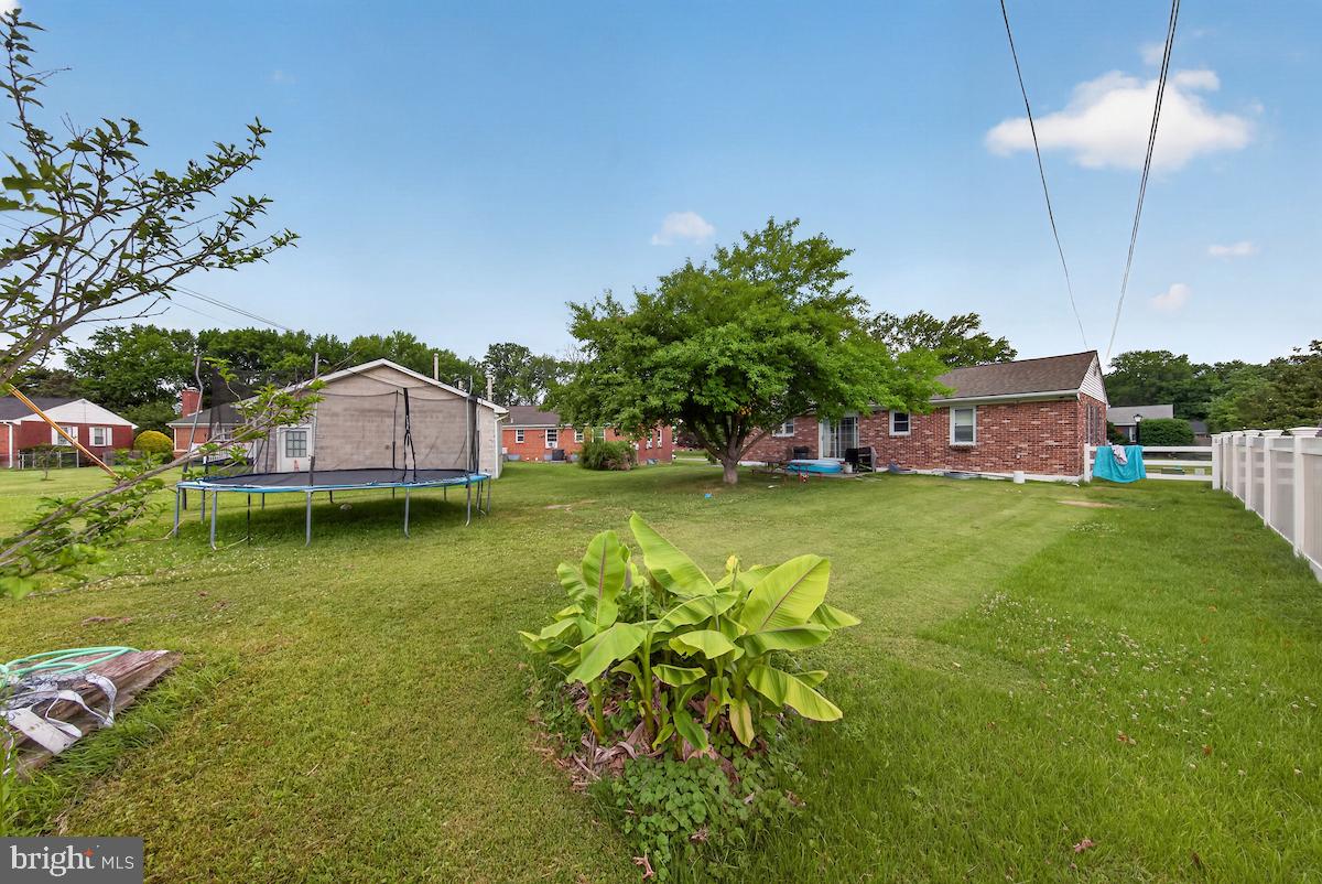 VAN DYKE VILLAGE - Residential