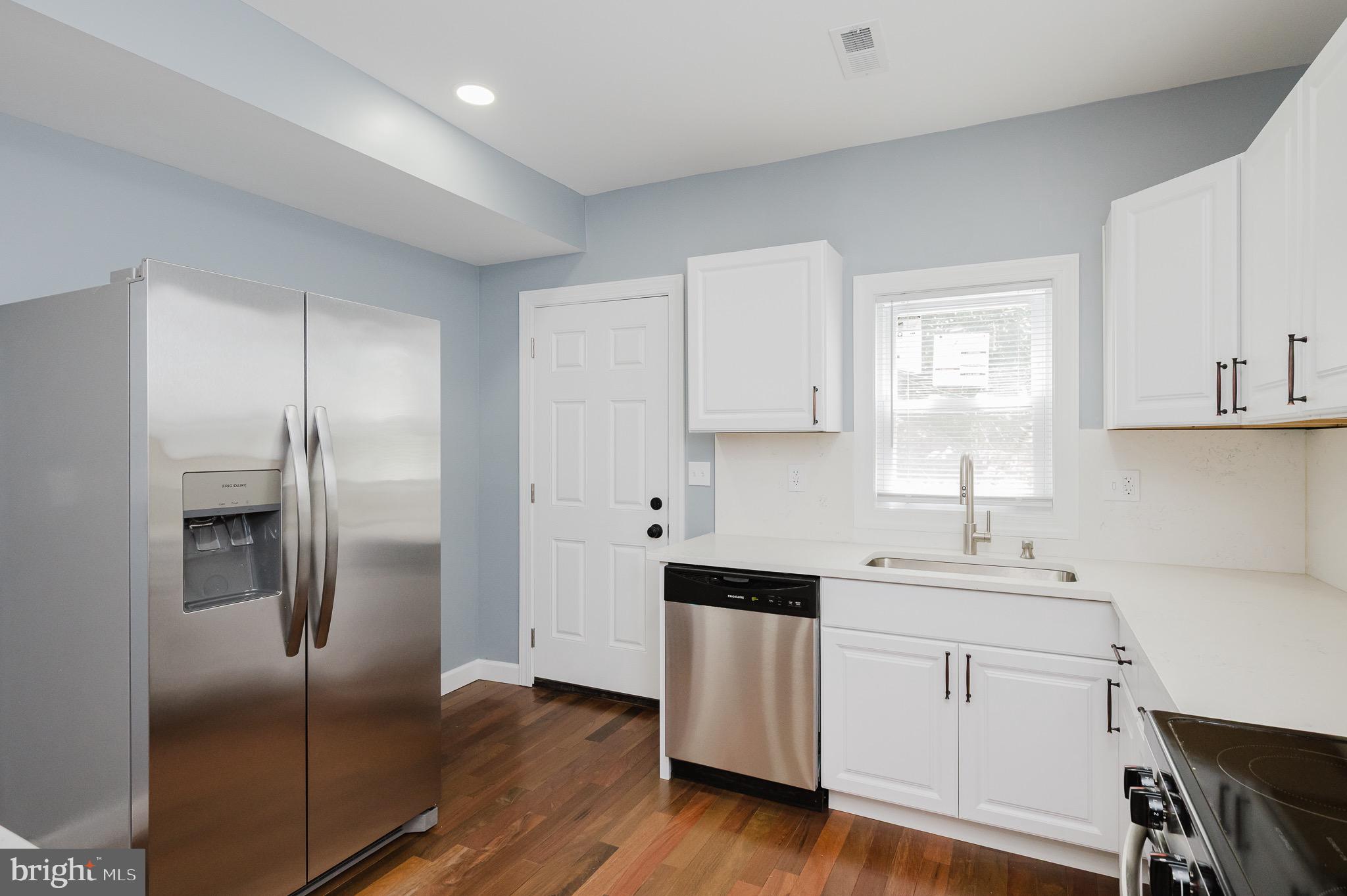 BROOKLYN - Residential