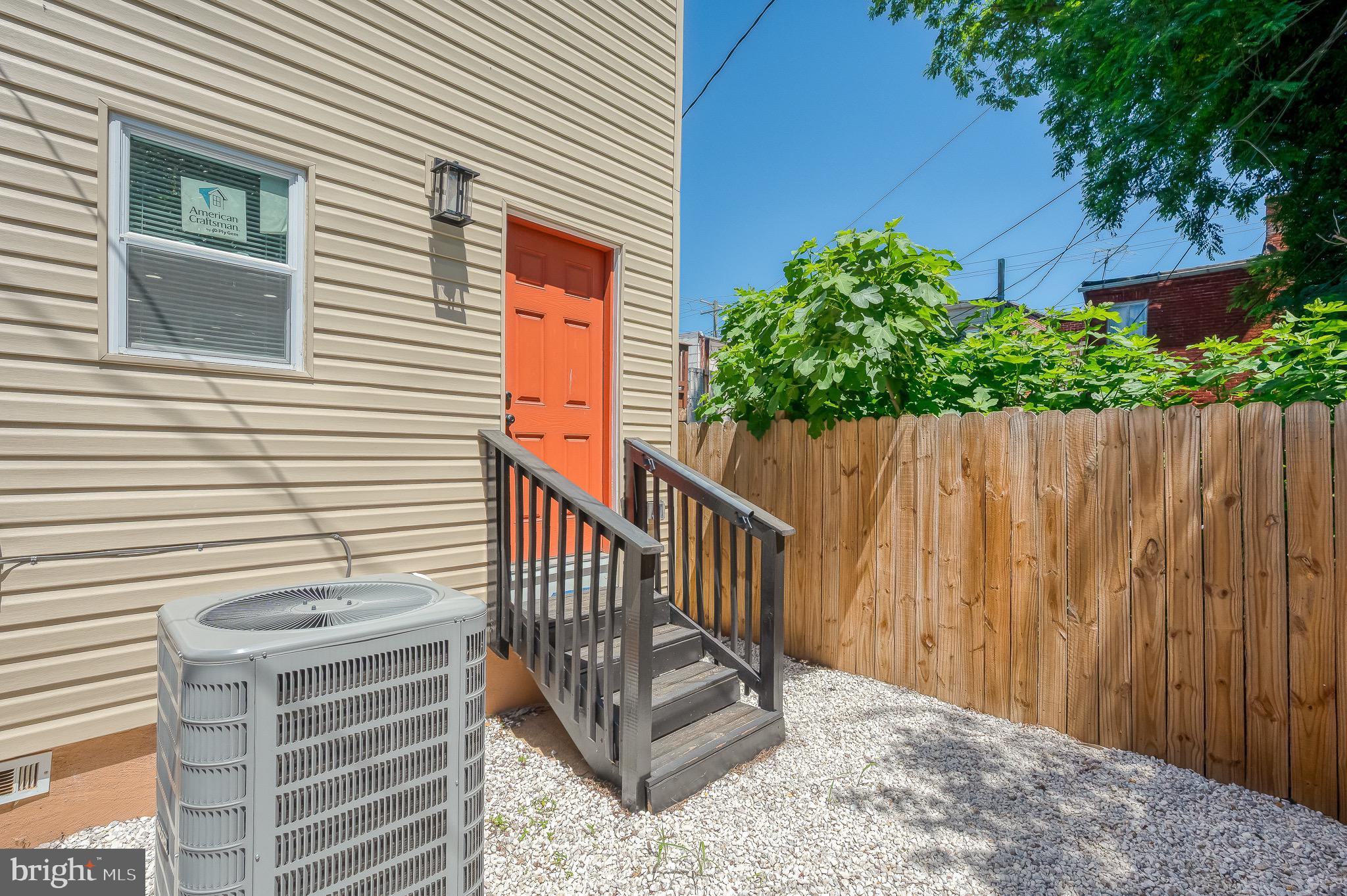 BROOKLYN - Residential