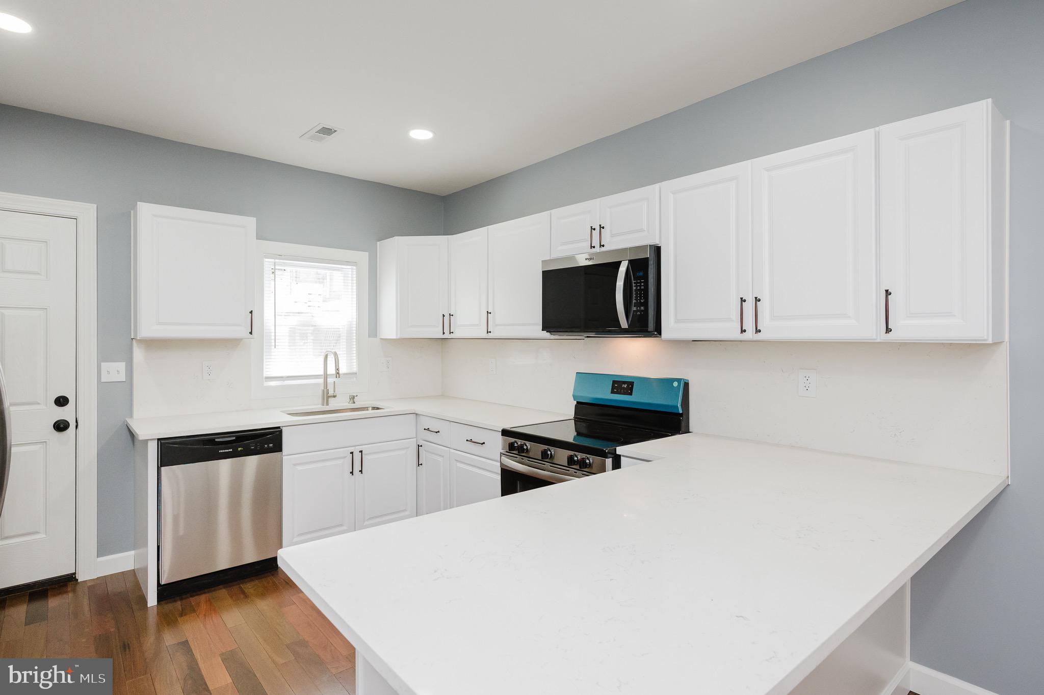 BROOKLYN - Residential