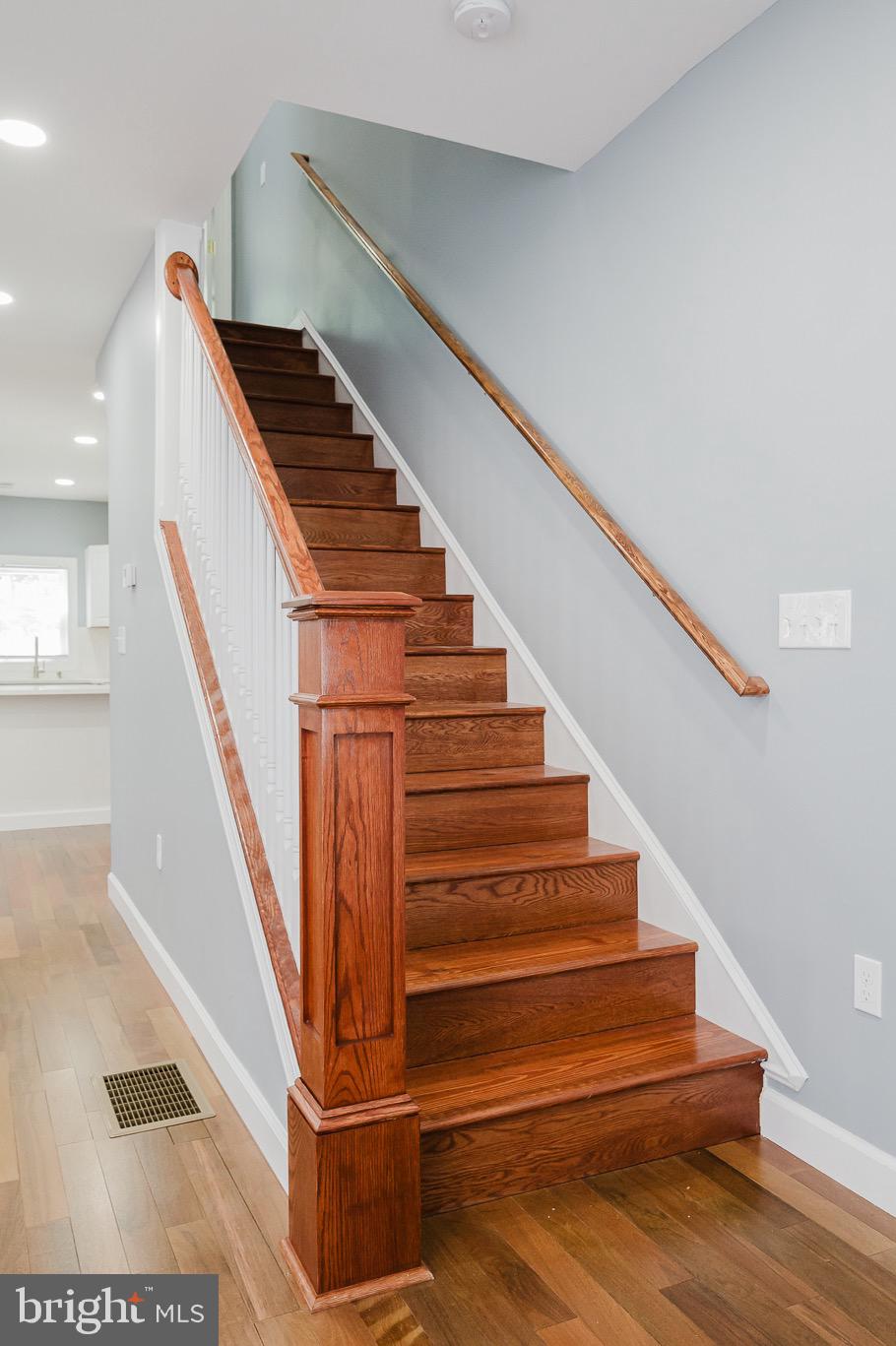BROOKLYN - Residential