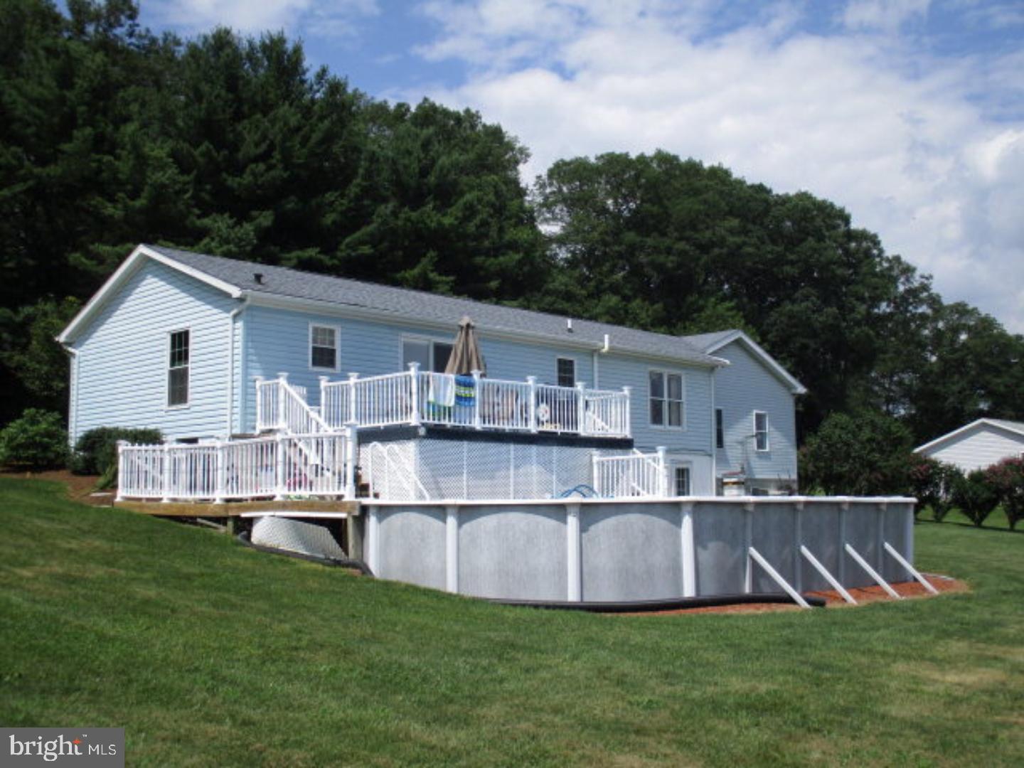 PINE GROVE - Residential
