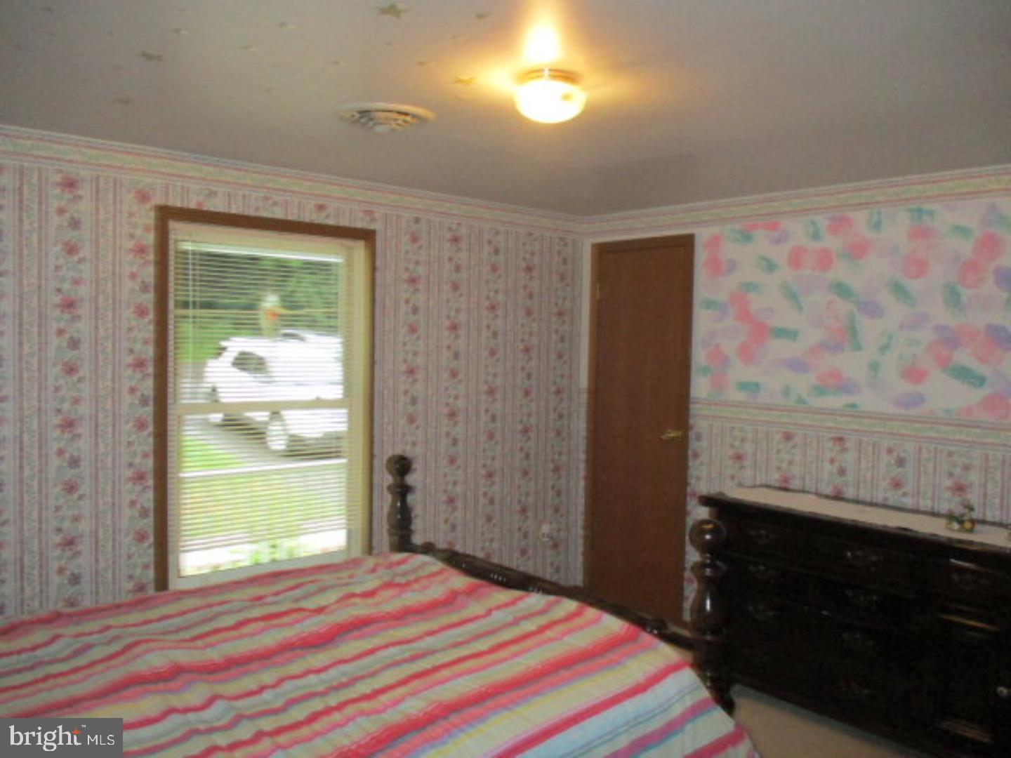 PINE GROVE - Residential