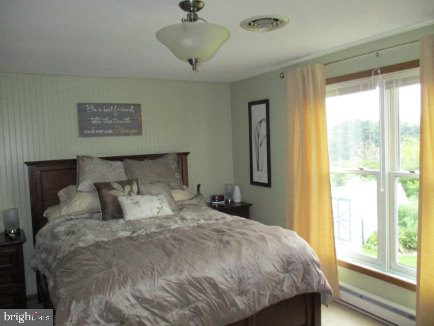 PINE GROVE - Residential