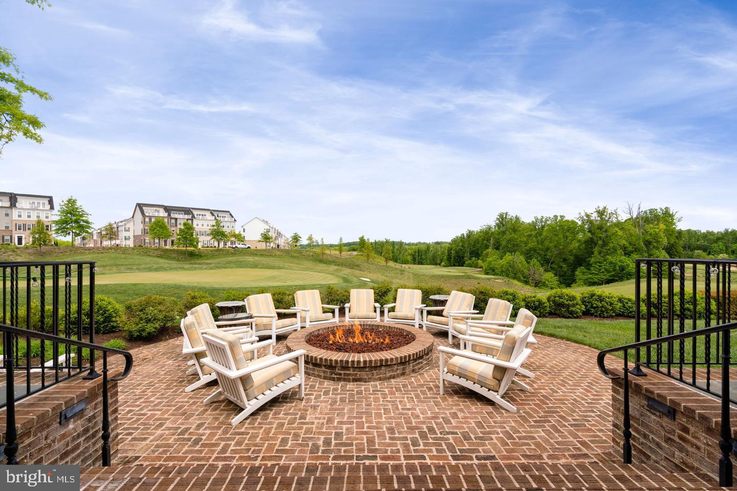 POTOMAC SHORES - Residential