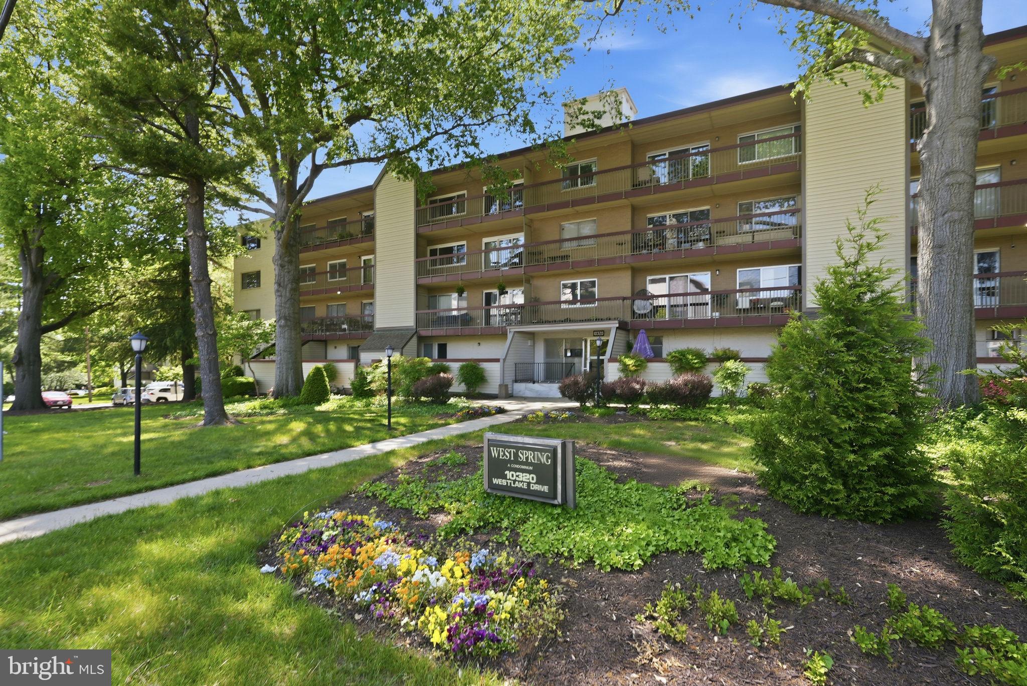 WEST SPRING - Residential