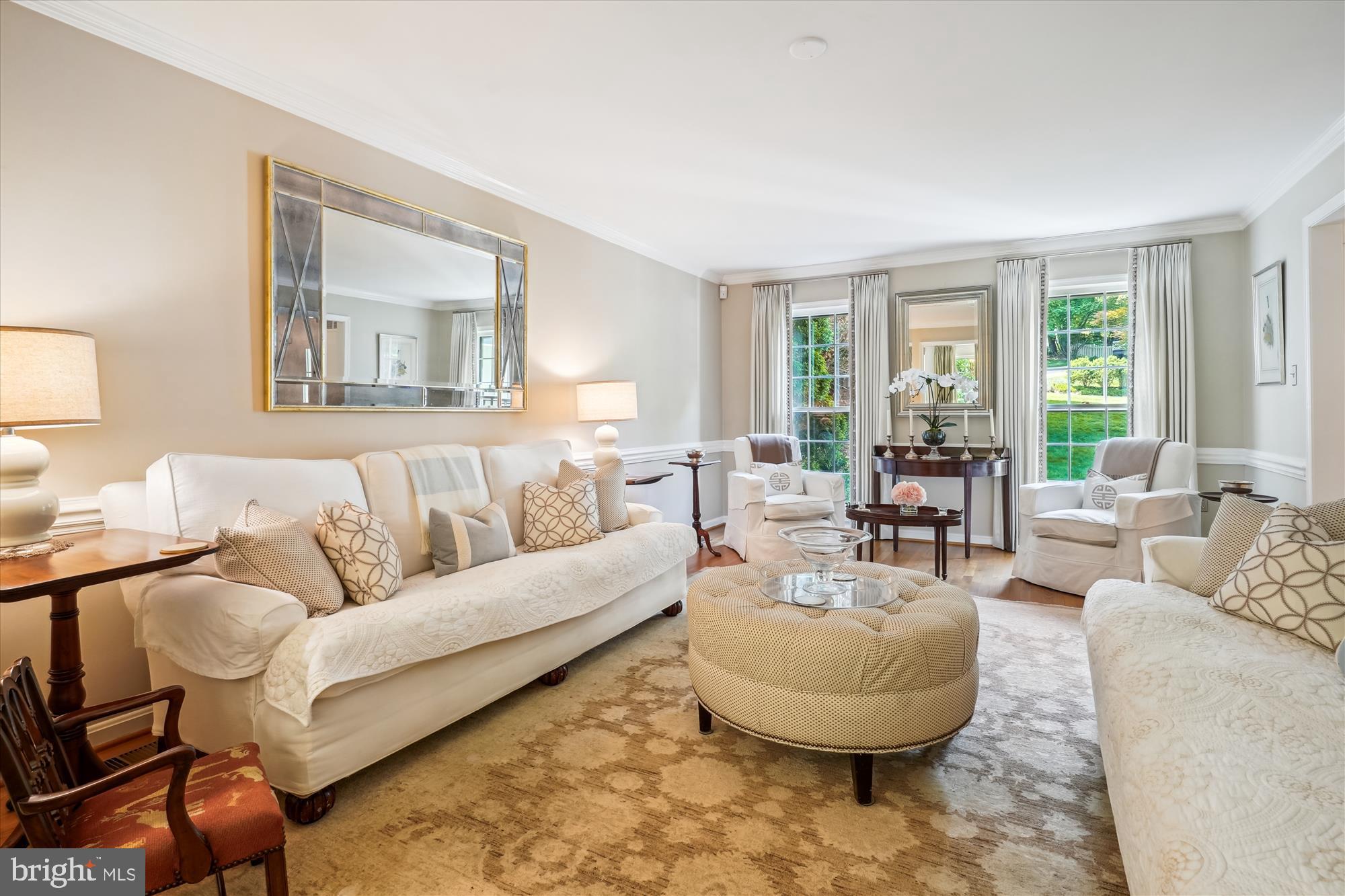 FOREST VILLA WOODS - Residential