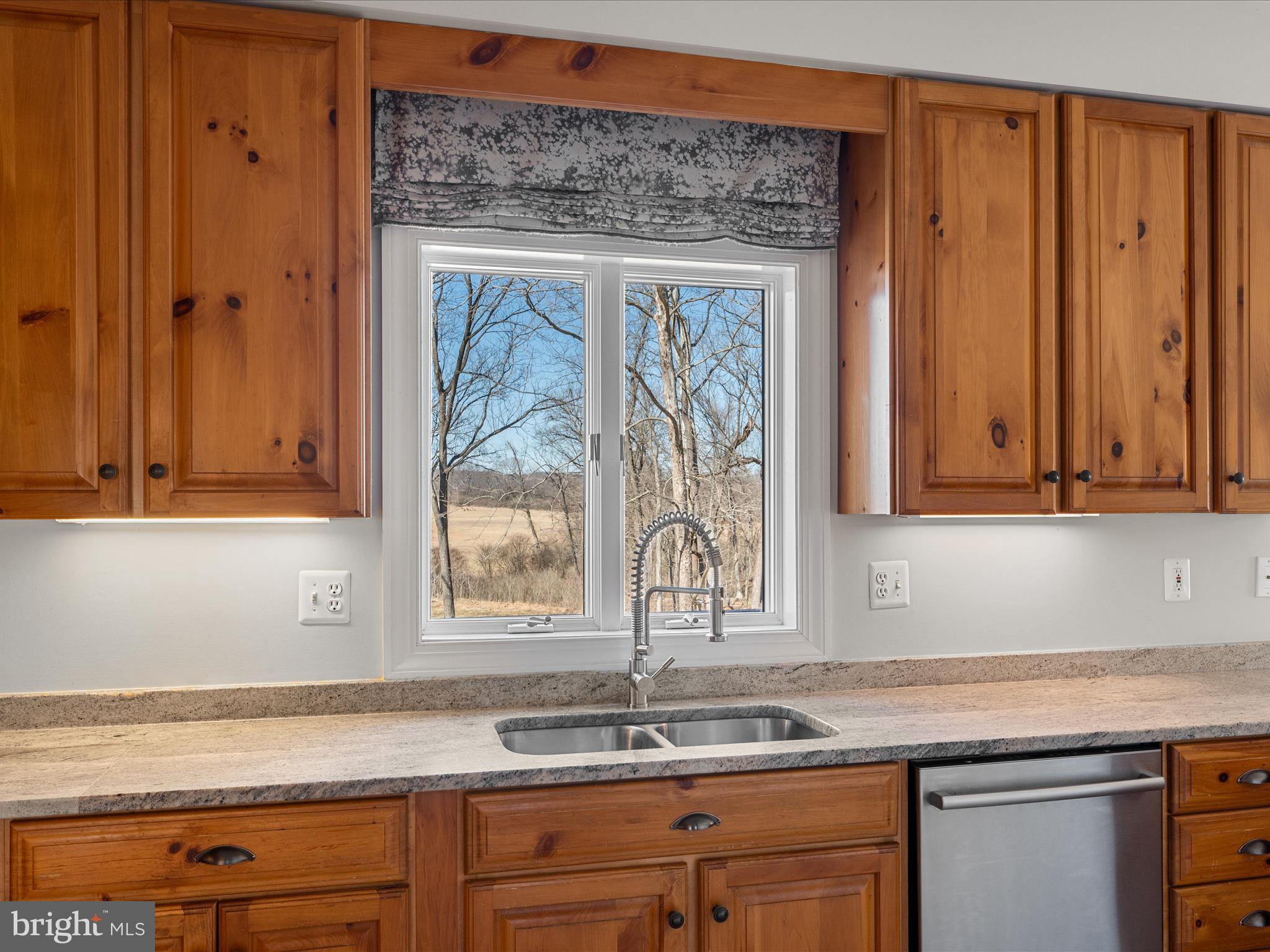 SADDLEBROOK - Residential