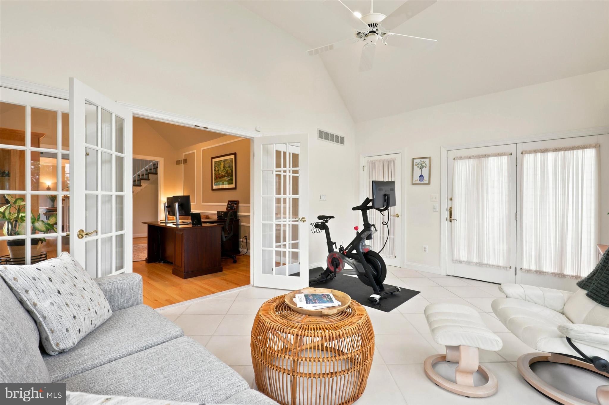 BLUE BELL CC - Residential