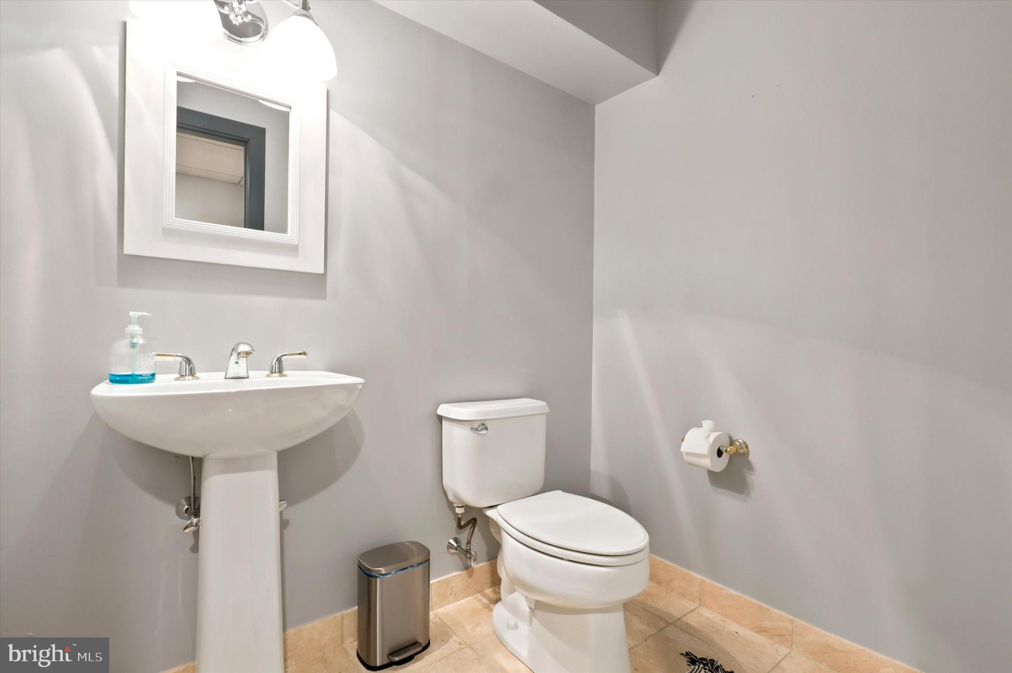 BLUE BELL CC - Residential