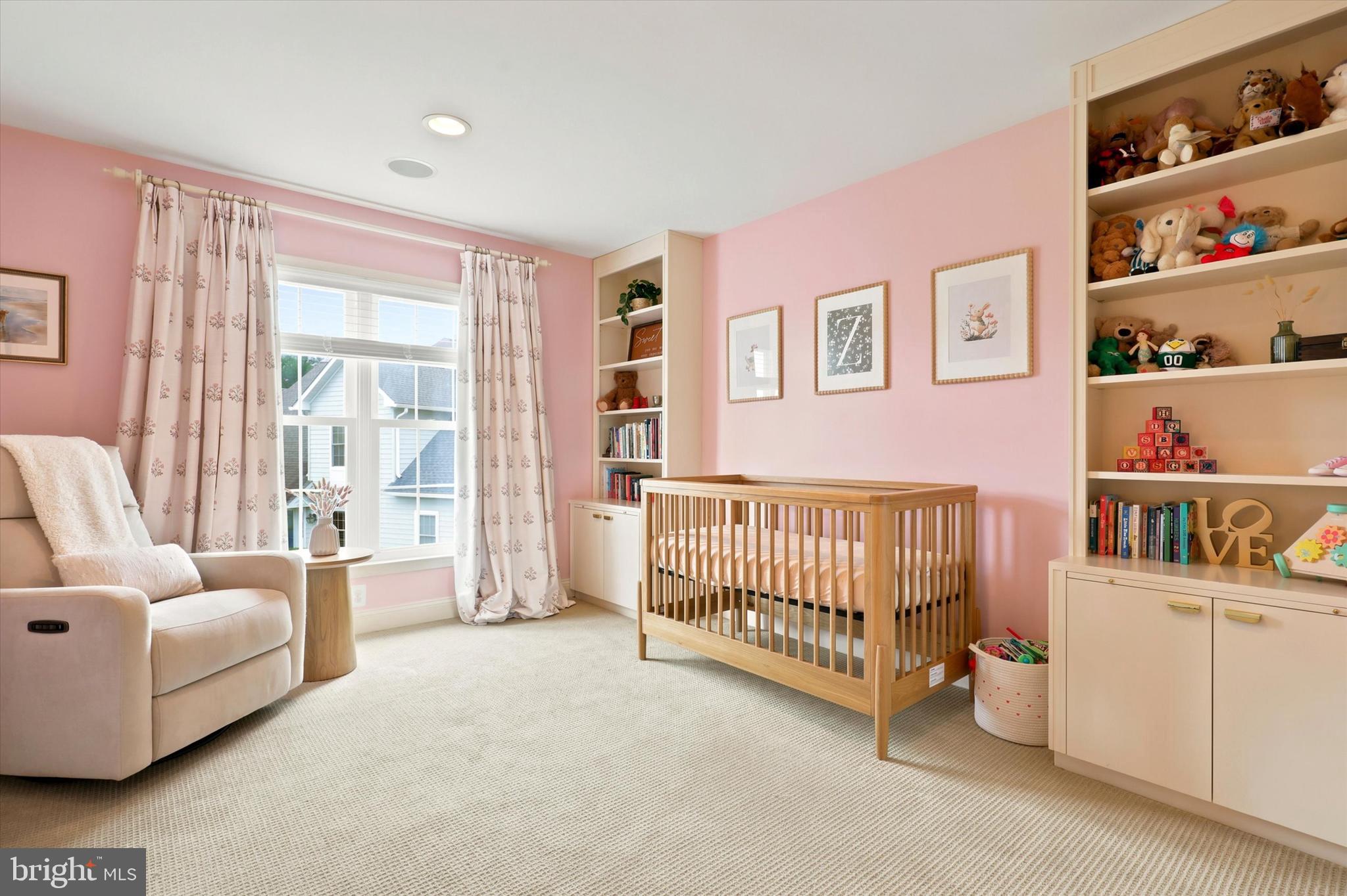 BLUE BELL CC - Residential