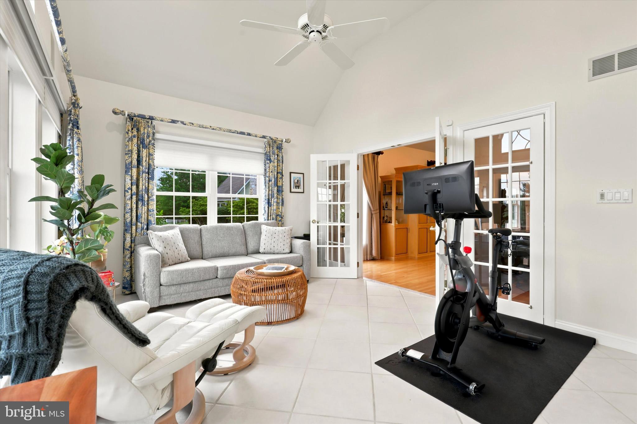 BLUE BELL CC - Residential