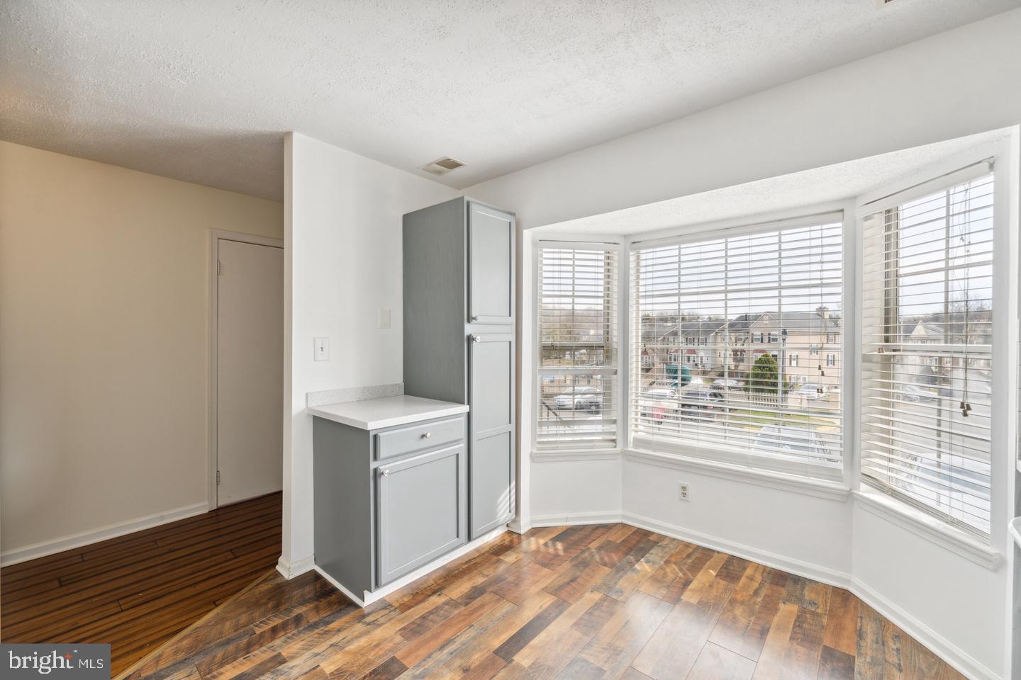 STOCKBRIDGE CONDO - Residential Lease
