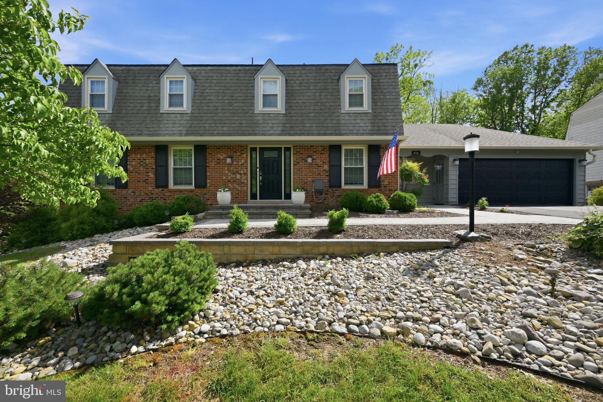 NORBECK MANOR - Residential