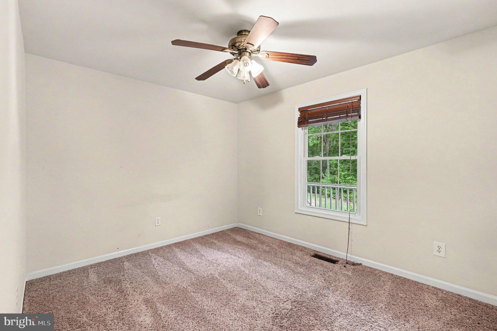 LIVINGSTON VILLAGE - Residential