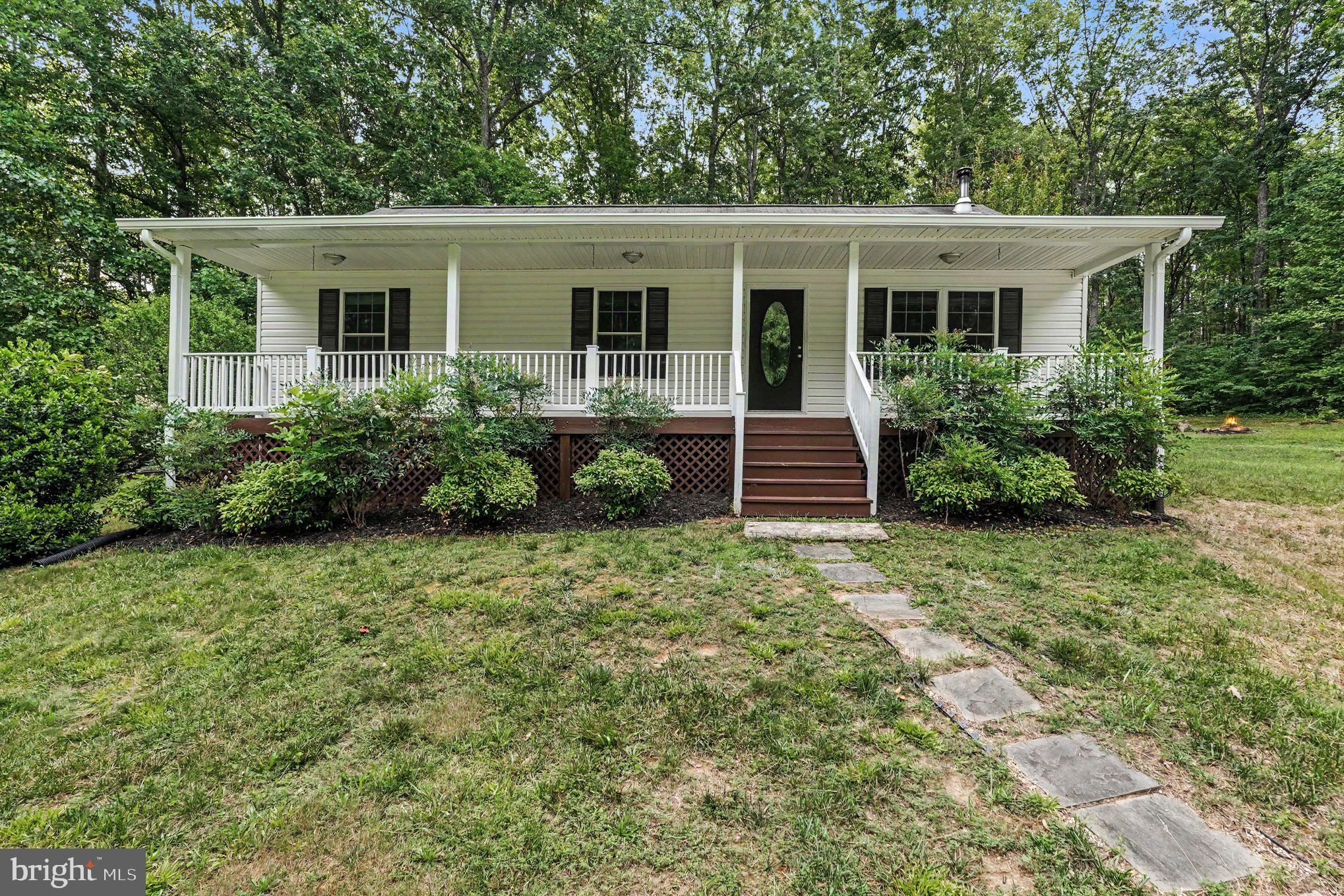 LIVINGSTON VILLAGE - Residential