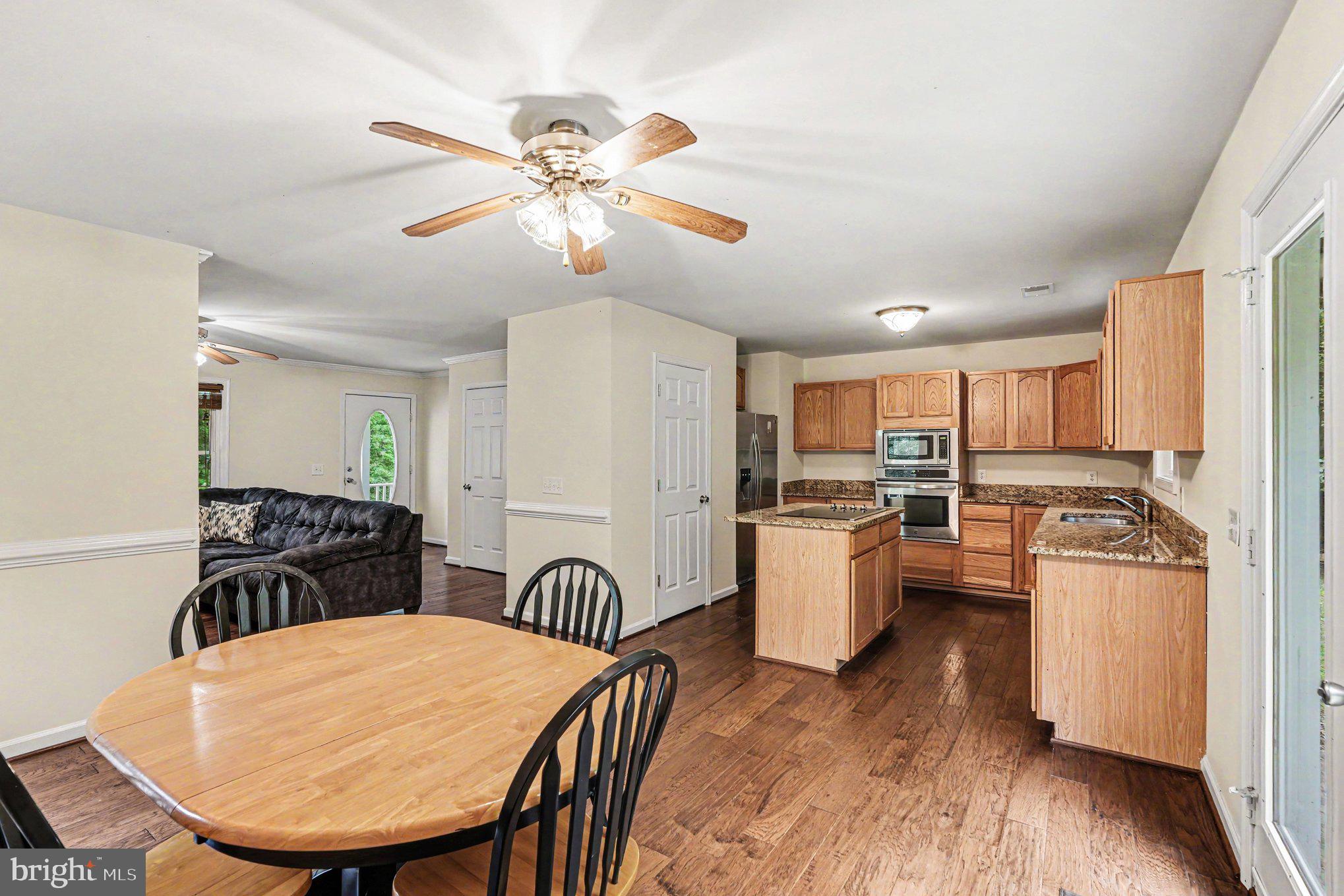 LIVINGSTON VILLAGE - Residential