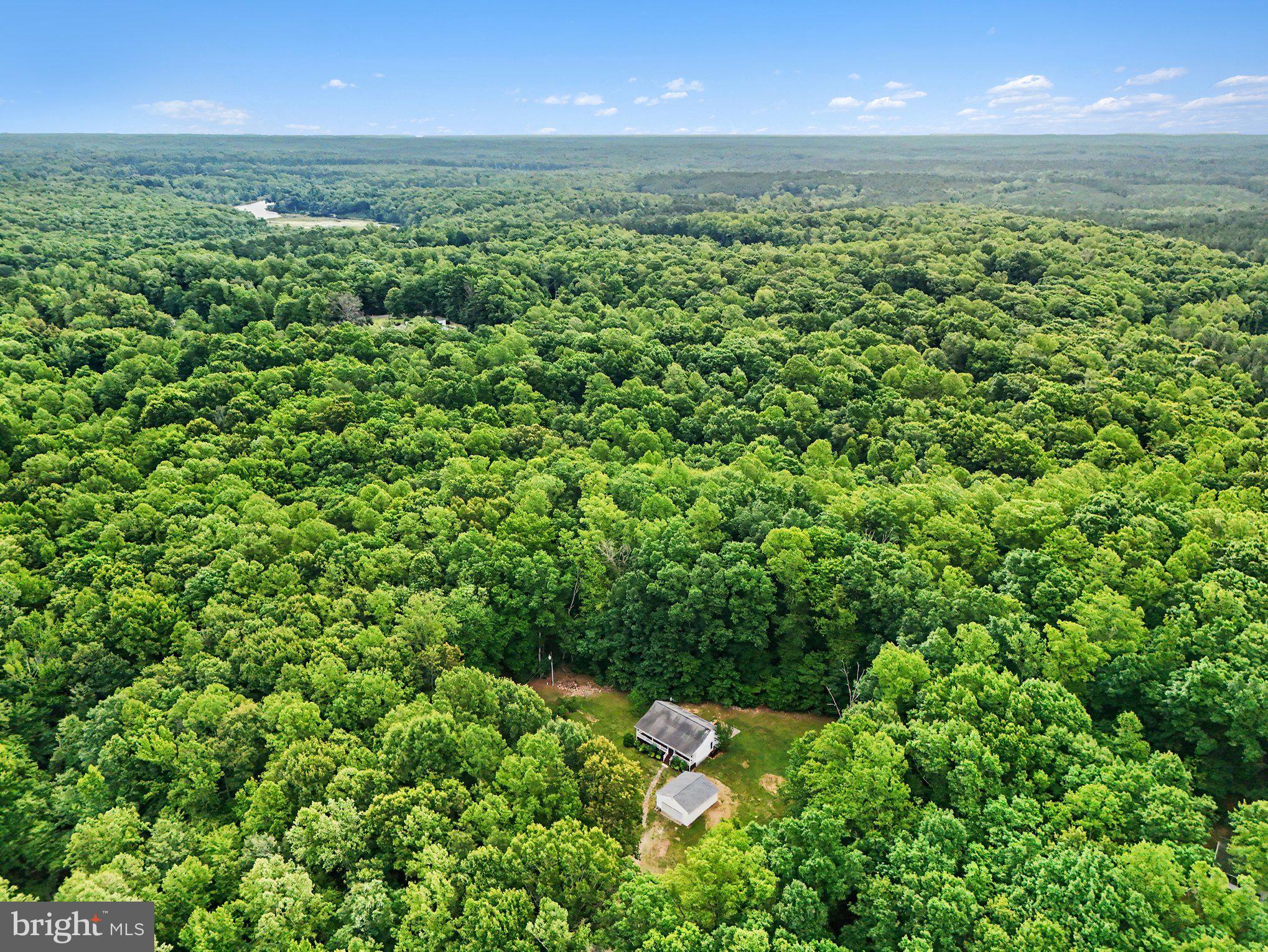 LIVINGSTON VILLAGE - Residential