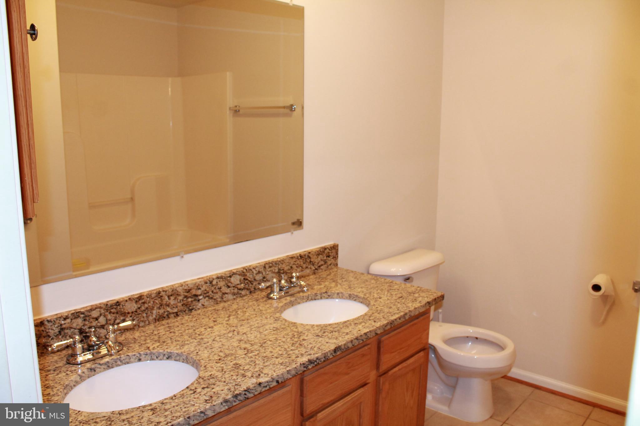 LIVINGSTON VILLAGE - Residential
