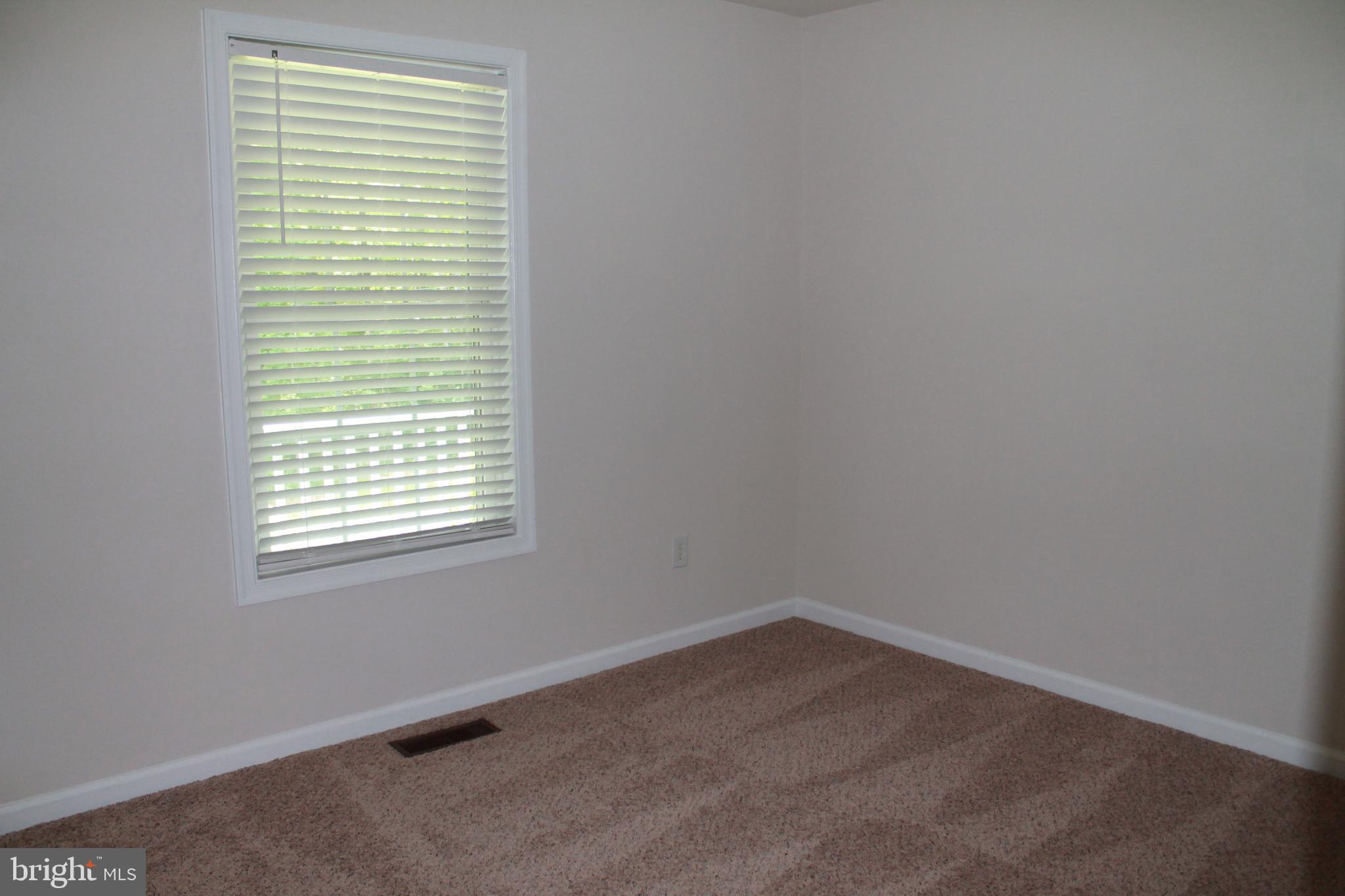 LIVINGSTON VILLAGE - Residential