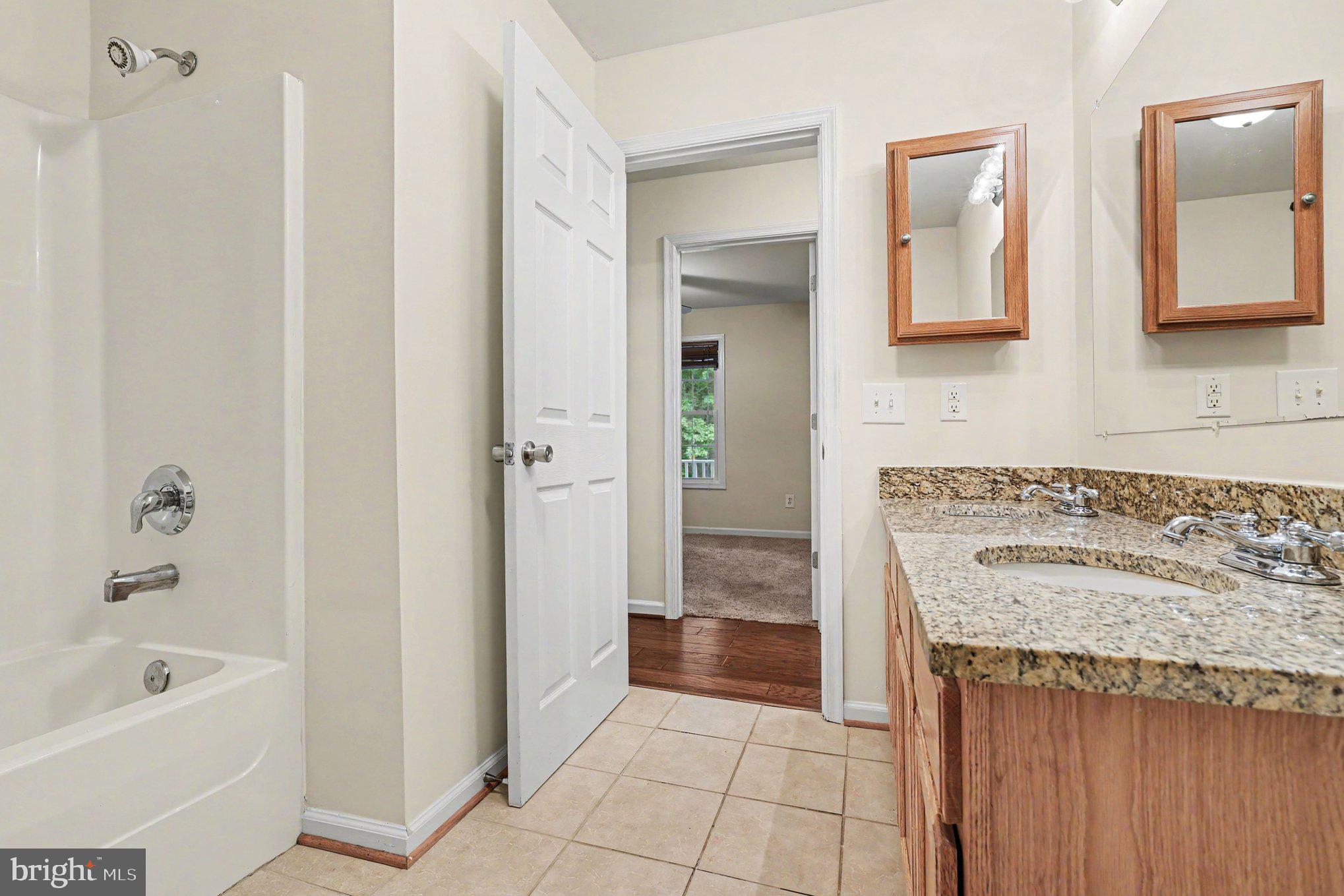 LIVINGSTON VILLAGE - Residential