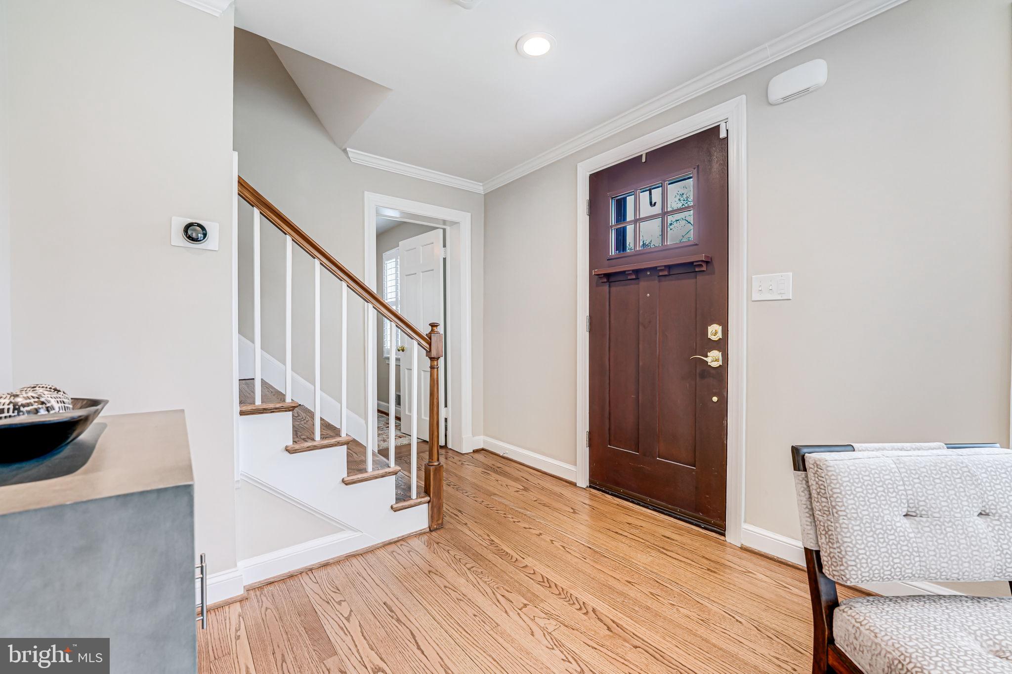 ARLINGTON HEIGHTS - Residential