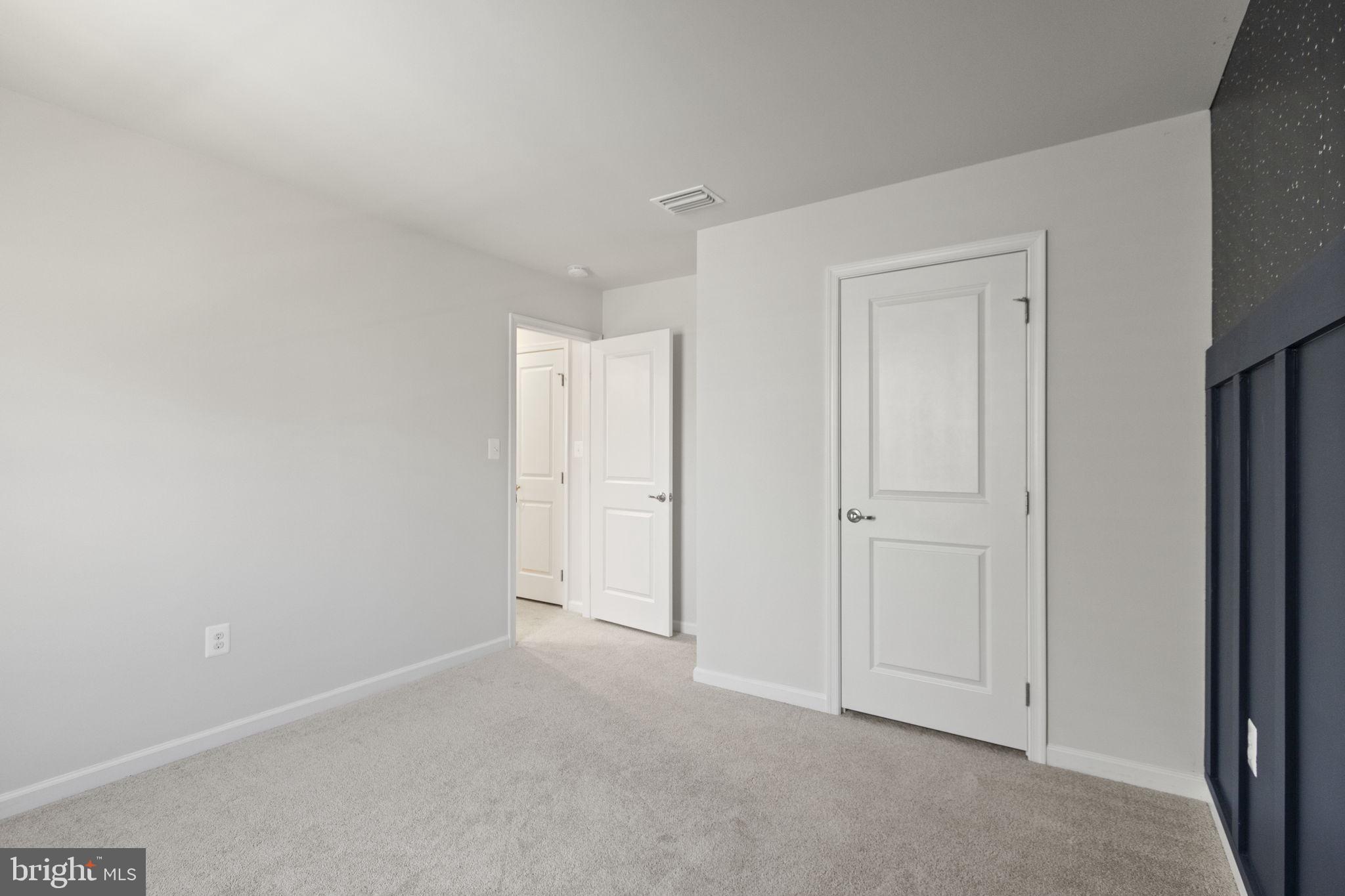 FREDERICKSBURG - Residential Lease