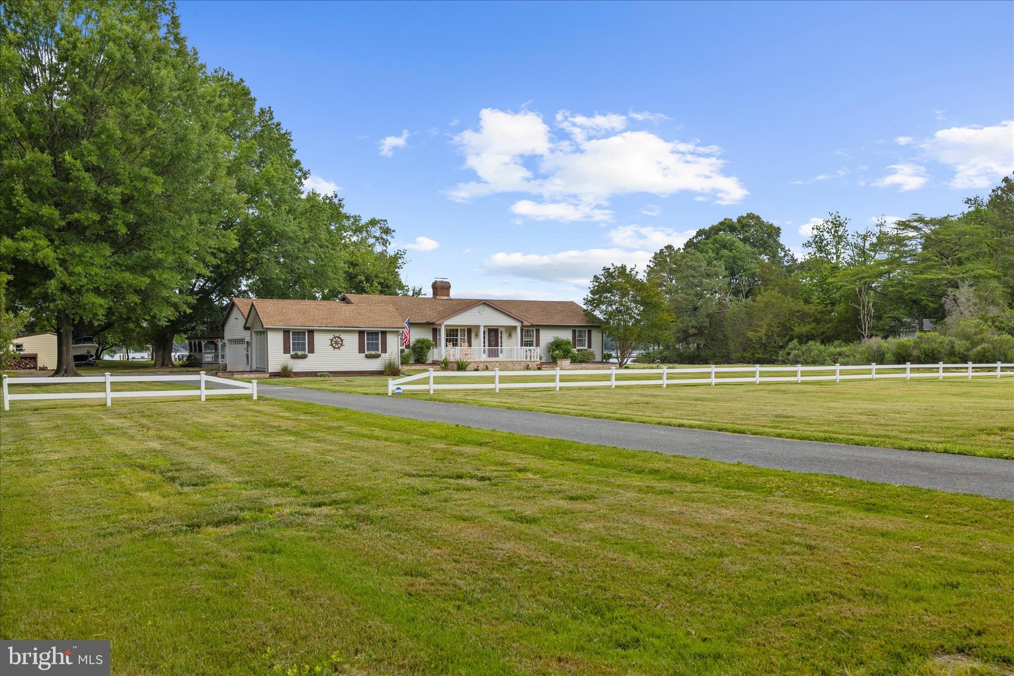 MOUNT PLEASANT - Residential