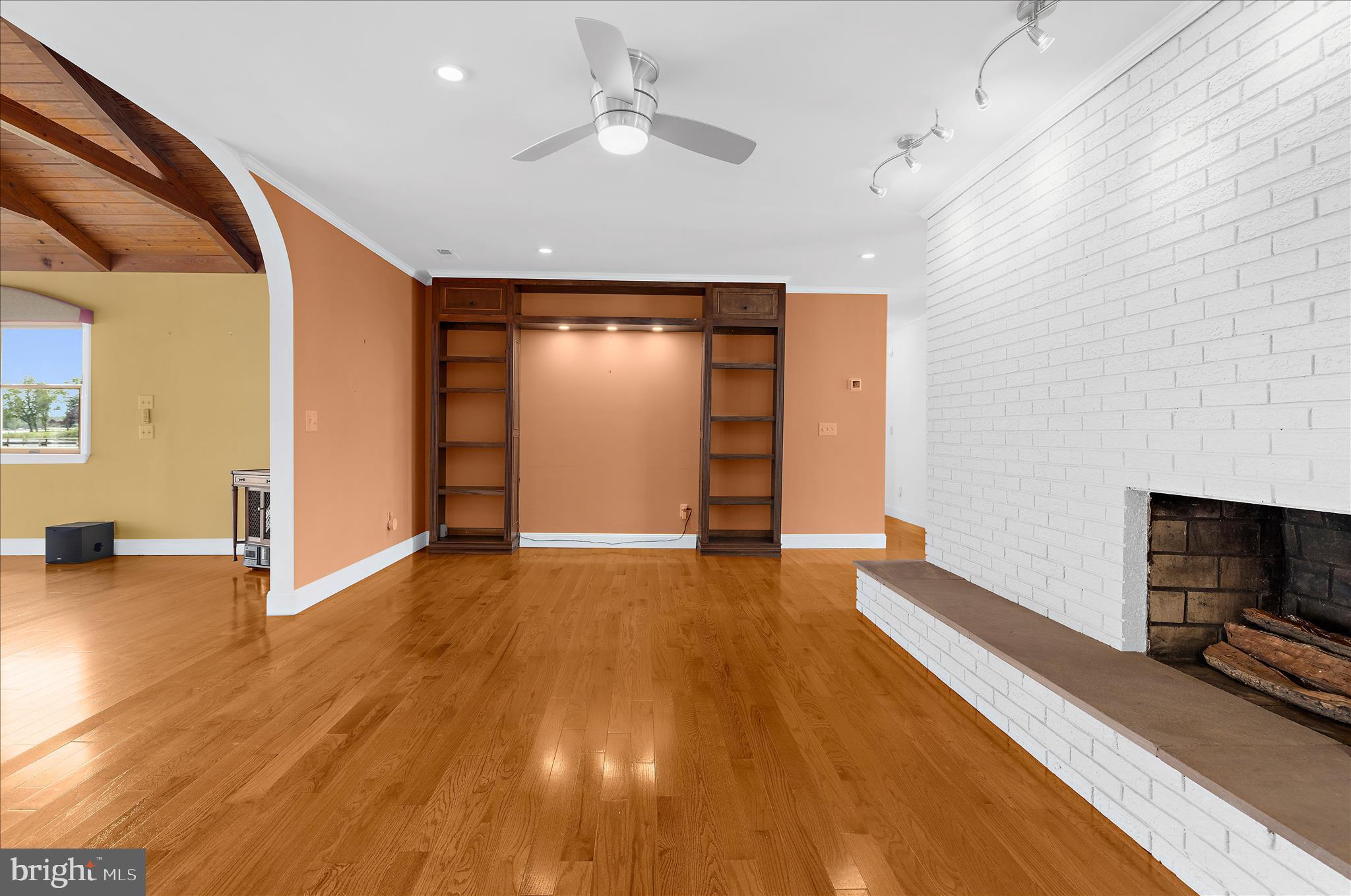 MOUNT PLEASANT - Residential
