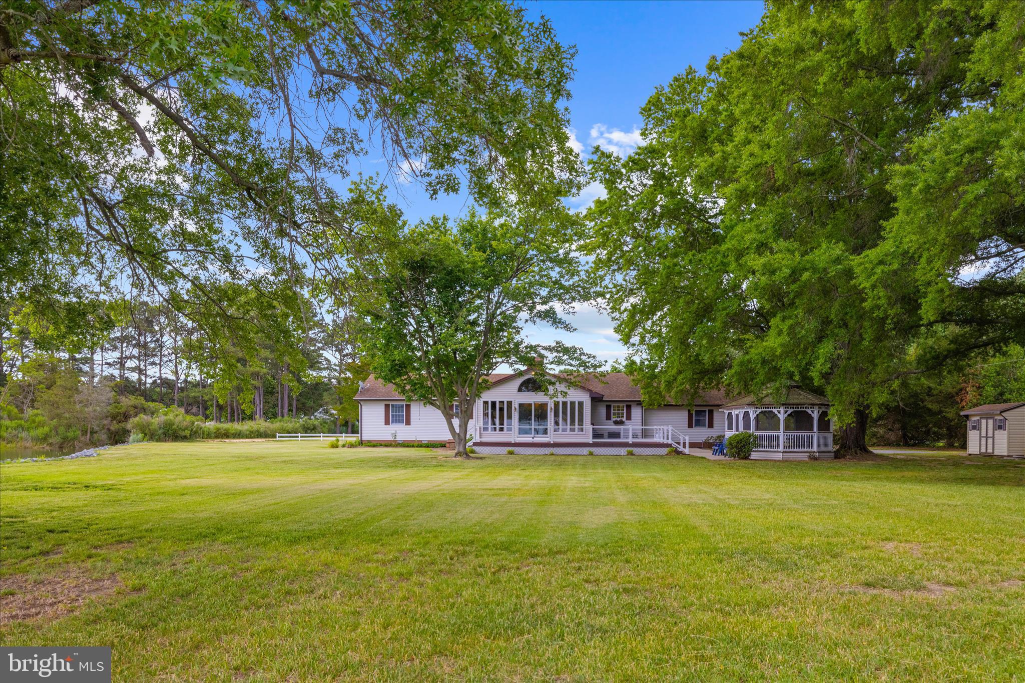 MOUNT PLEASANT - Residential